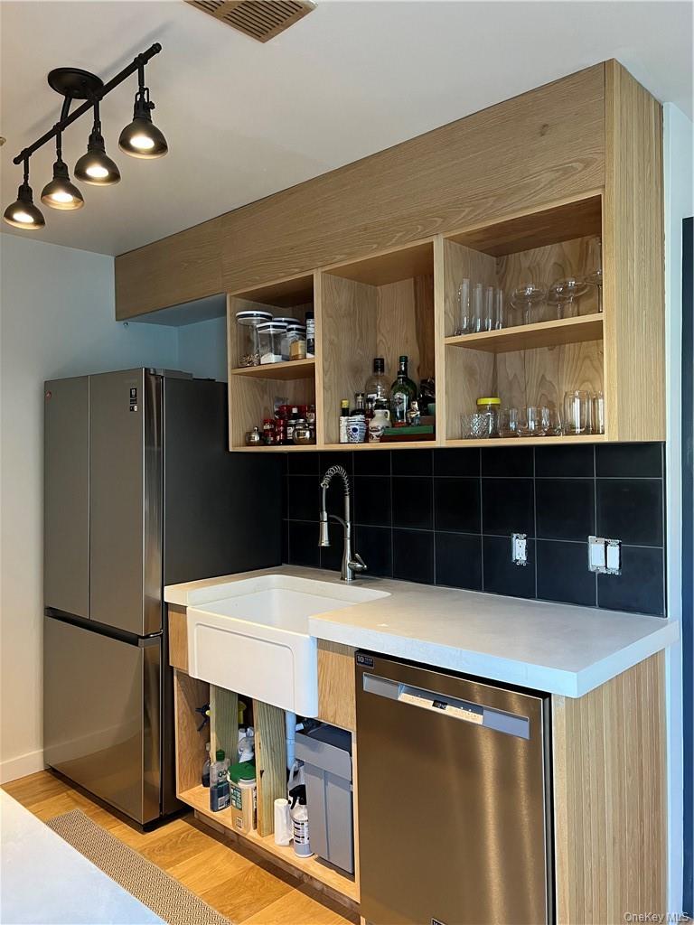 #8 photo, 255 Homestead Village Drive, Warwick , NY 10990