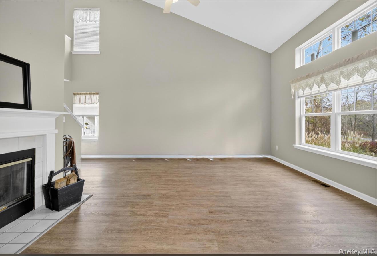 #4 photo, 25 Osborne Glen, Poughquag , NY 12570