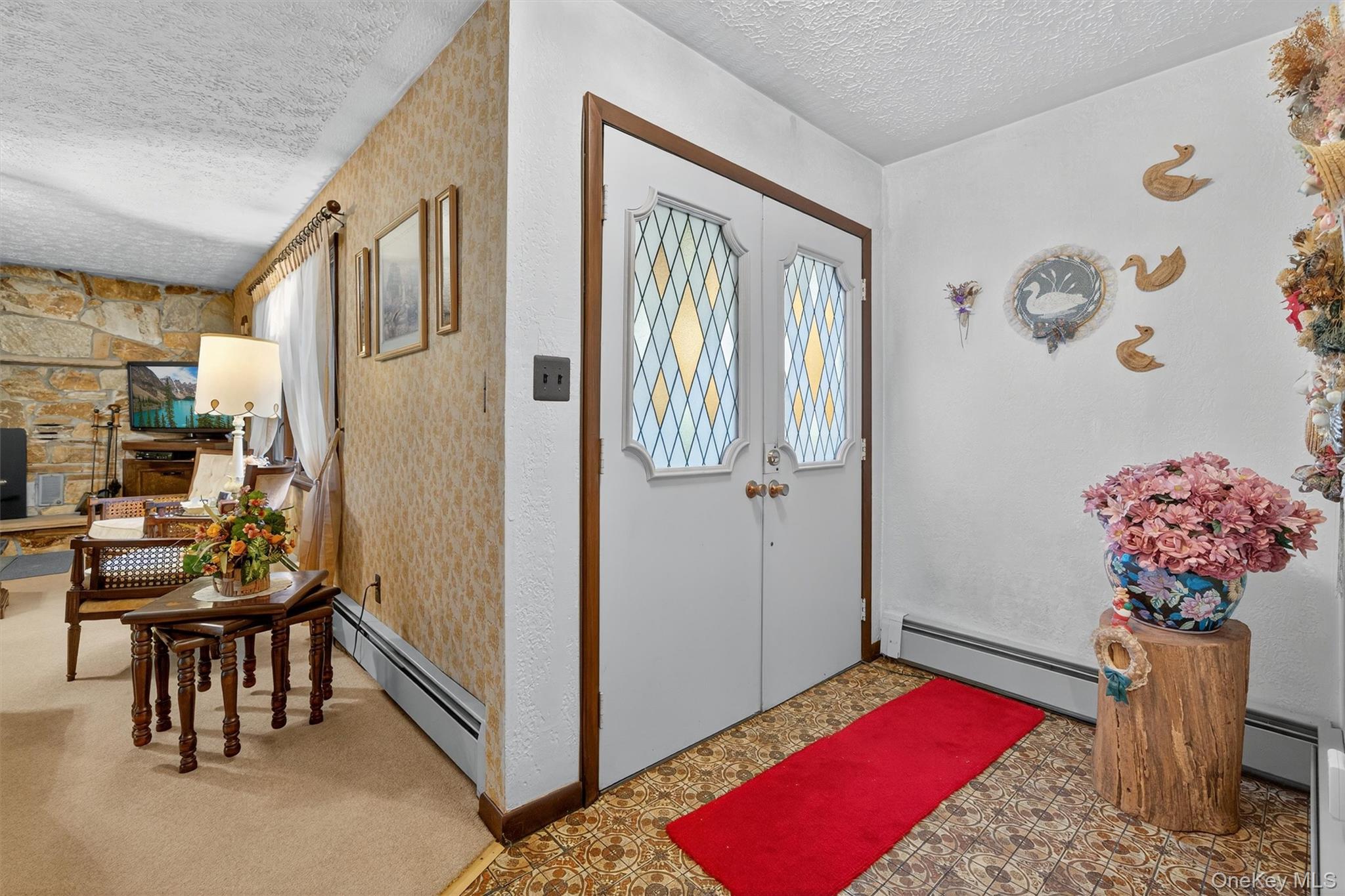 #4 photo, 642 State Route 42, Sparrowbush , NY 12780