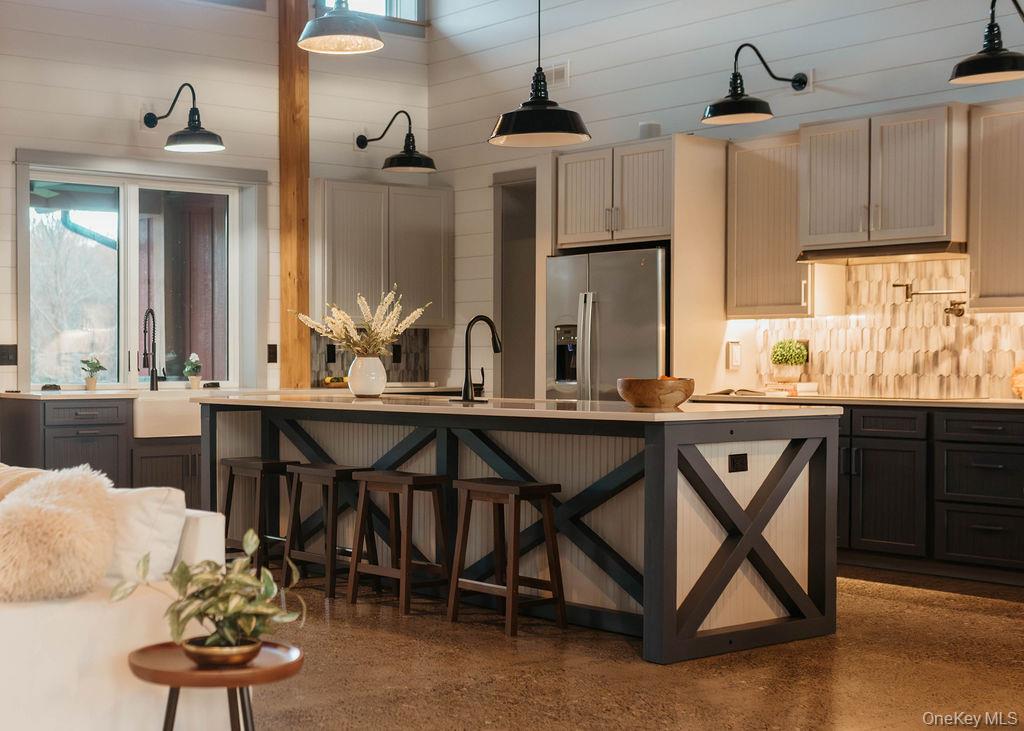 #14 photo, 1248 Albany Post Road, Gardiner , NY 12525