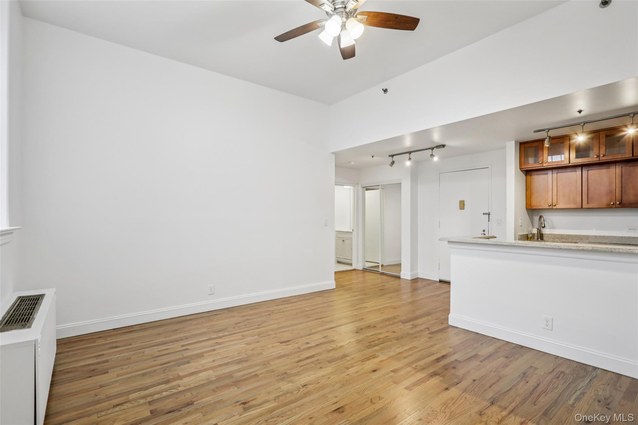 #8 photo, 3208 Villa At The Woods, Peekskill , NY 10566