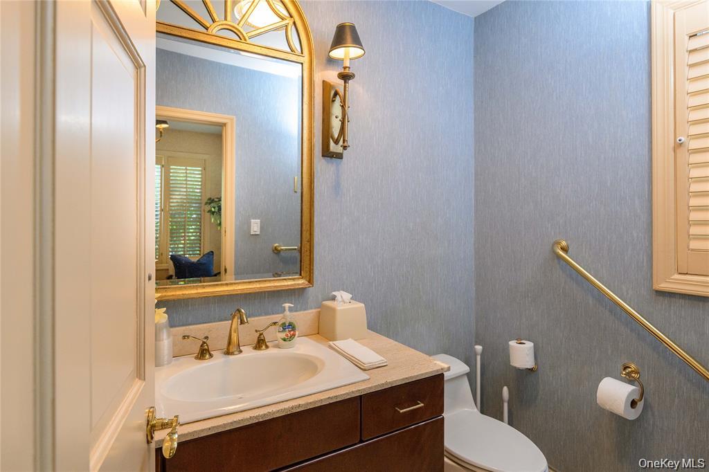 #6 photo, 915 Palmer Road, Bronxville , NY 10708