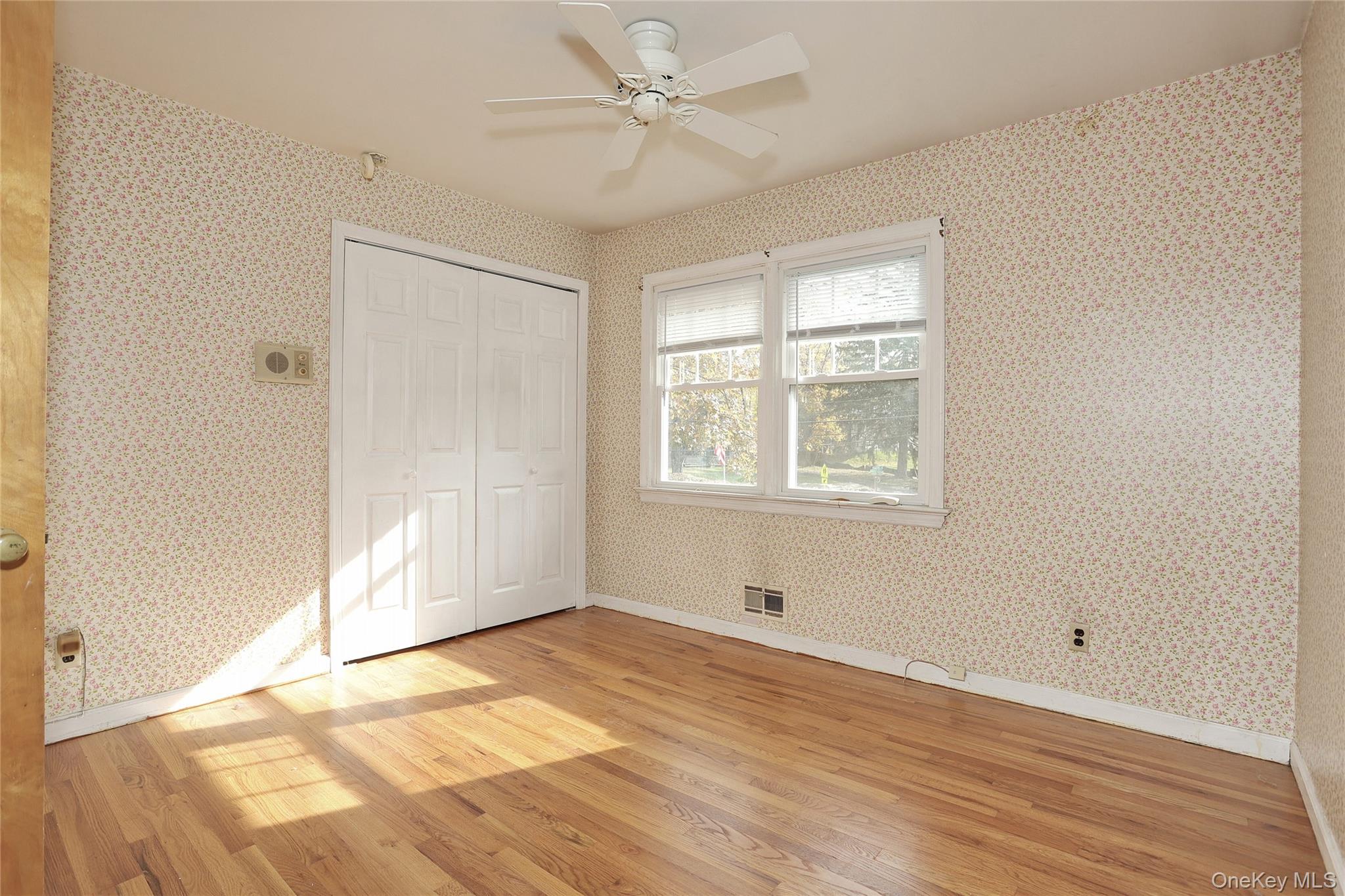 #14 photo, 2 Prides Crossing, New City , NY 10956