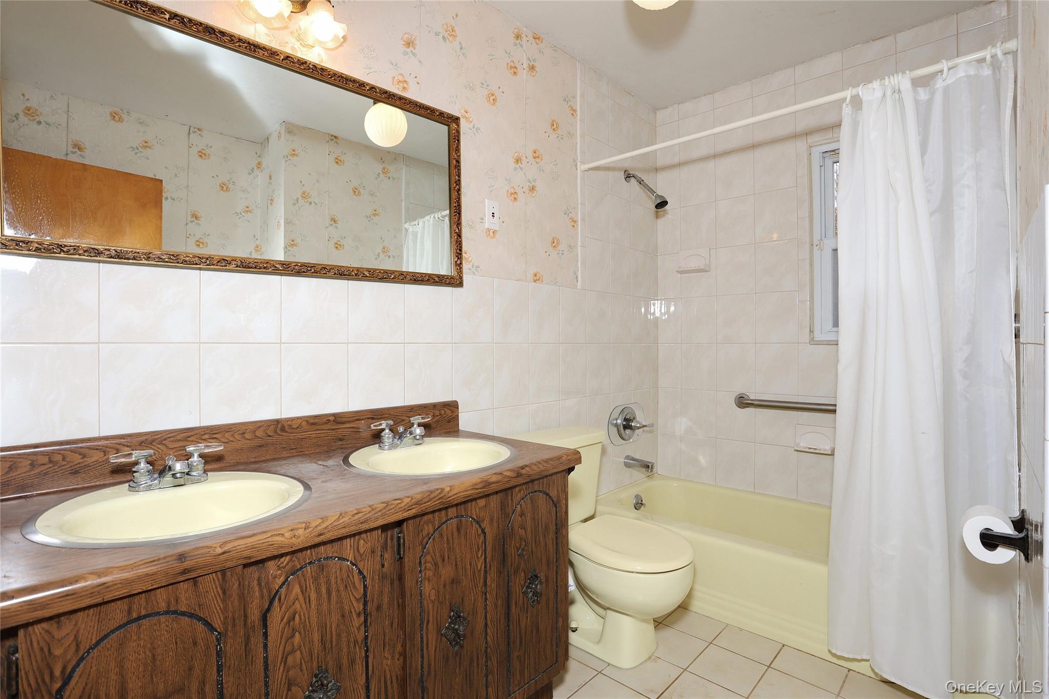 #16 photo, 2 Prides Crossing, New City , NY 10956