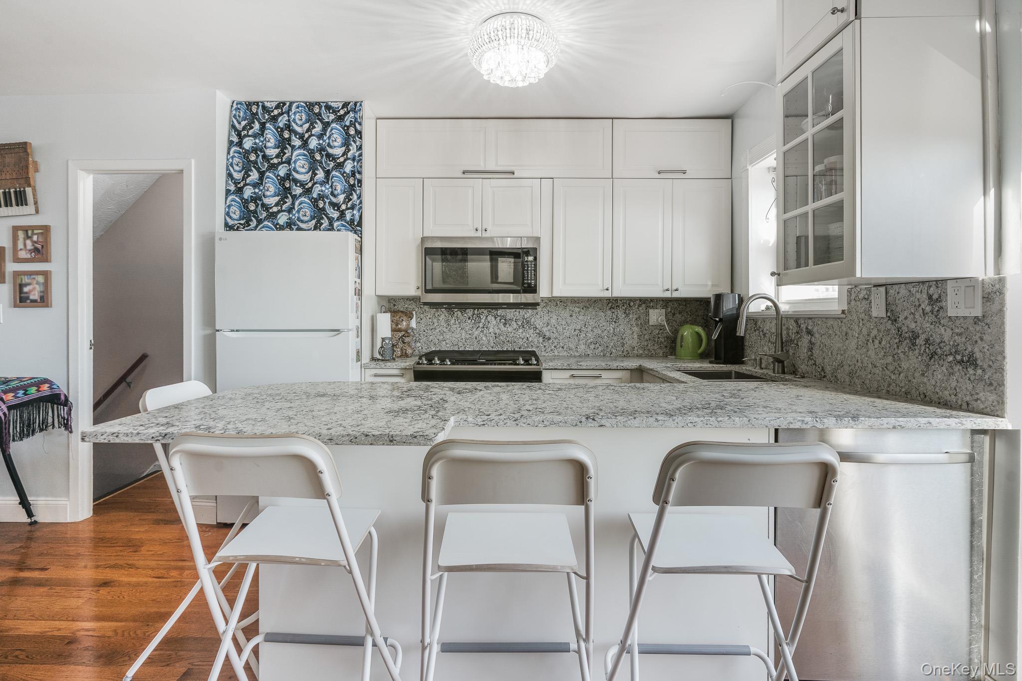 #16 photo, 904 Dean Avenue, Bronx , NY 10465