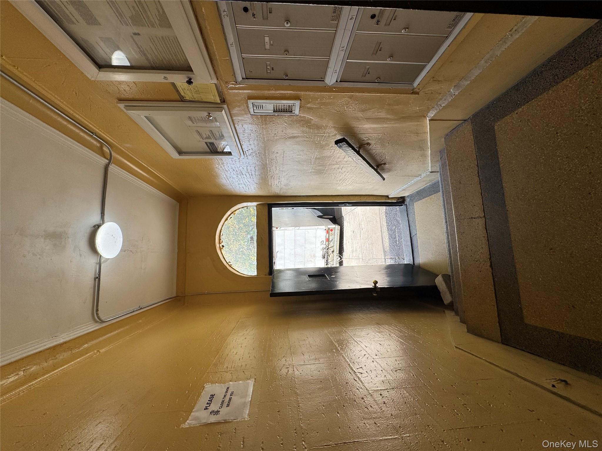 #18 photo, 1140 Metcalf Avenue, Bronx , NY 10472