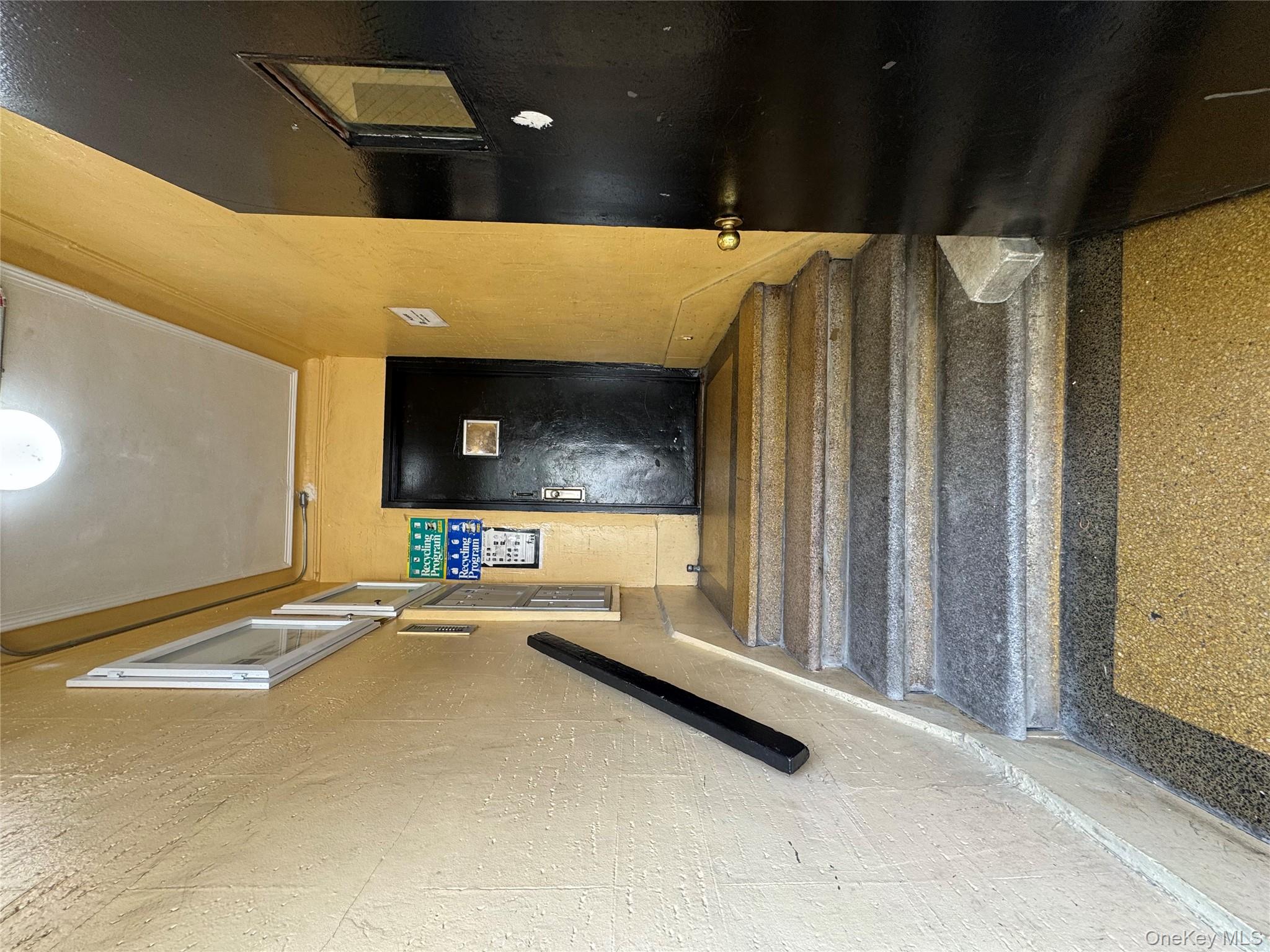 #4 photo, 1140 Metcalf Avenue, Bronx , NY 10472