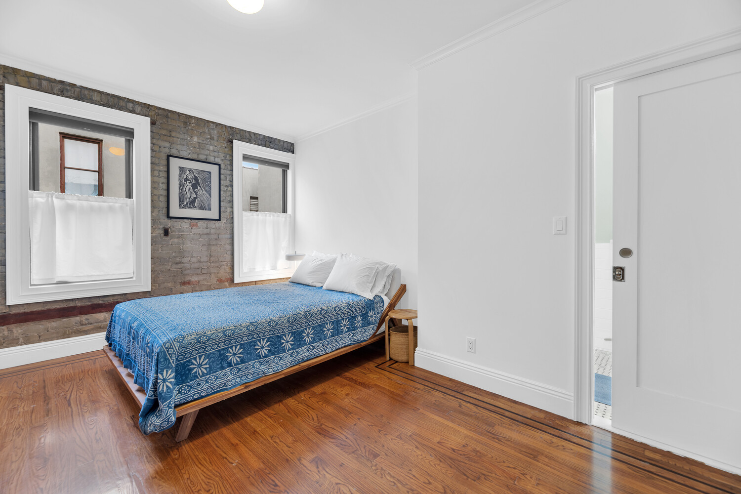 #9 photo, 24-75 38TH Street, Astoria , NY 11101