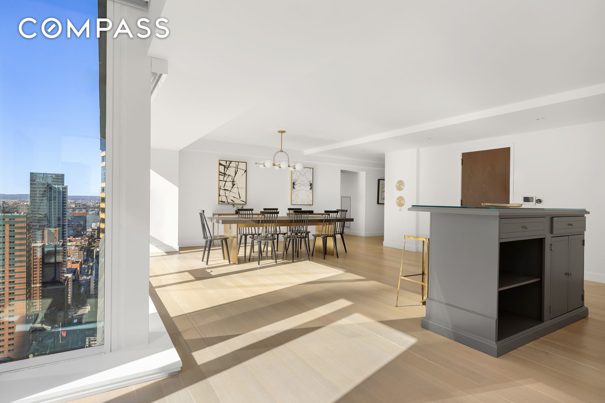 #9 photo, 135 W 52nd Street, Theater District , NY 10019