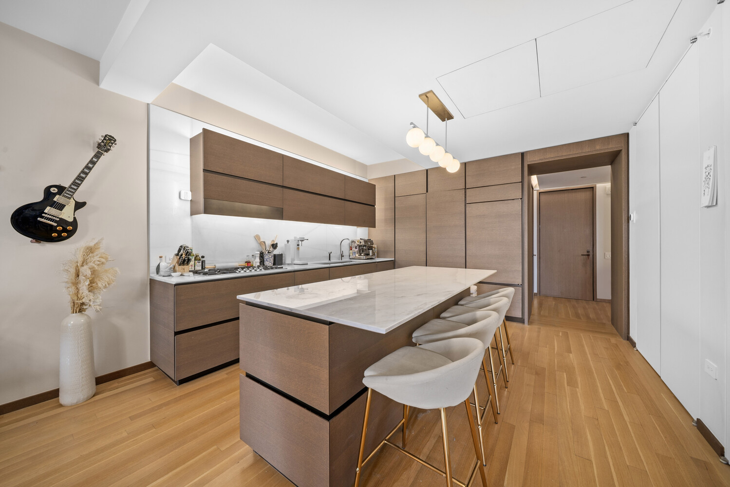 #4 photo, 551 W 21ST Street, Chelsea , NY 10011