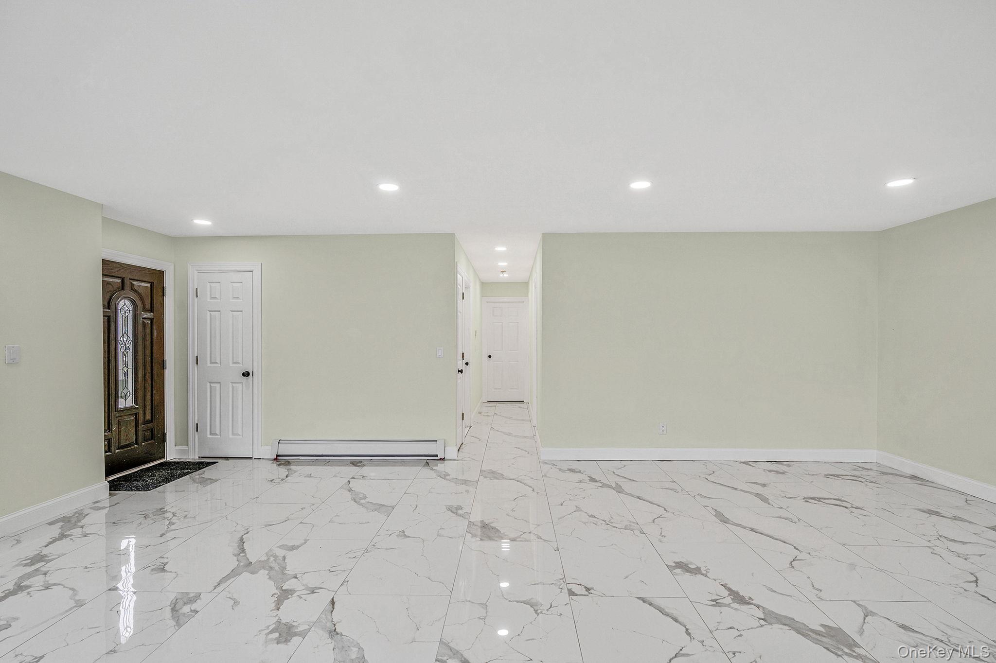 #7 photo, 50 7th Street, Saint James , NY 11780