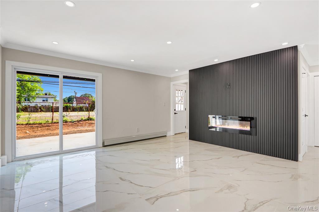 #5 photo, 12 Woodcock Lane, Levittown , NY 11756