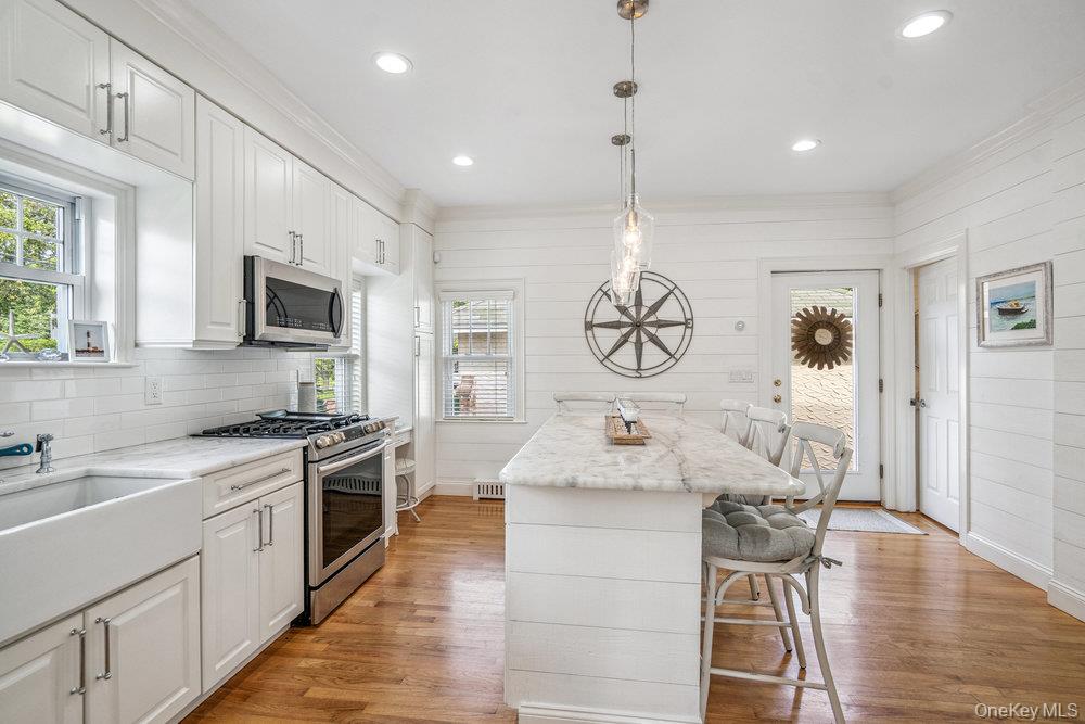 #6 photo, 1 Bayview Avenue, Islip , NY 11751