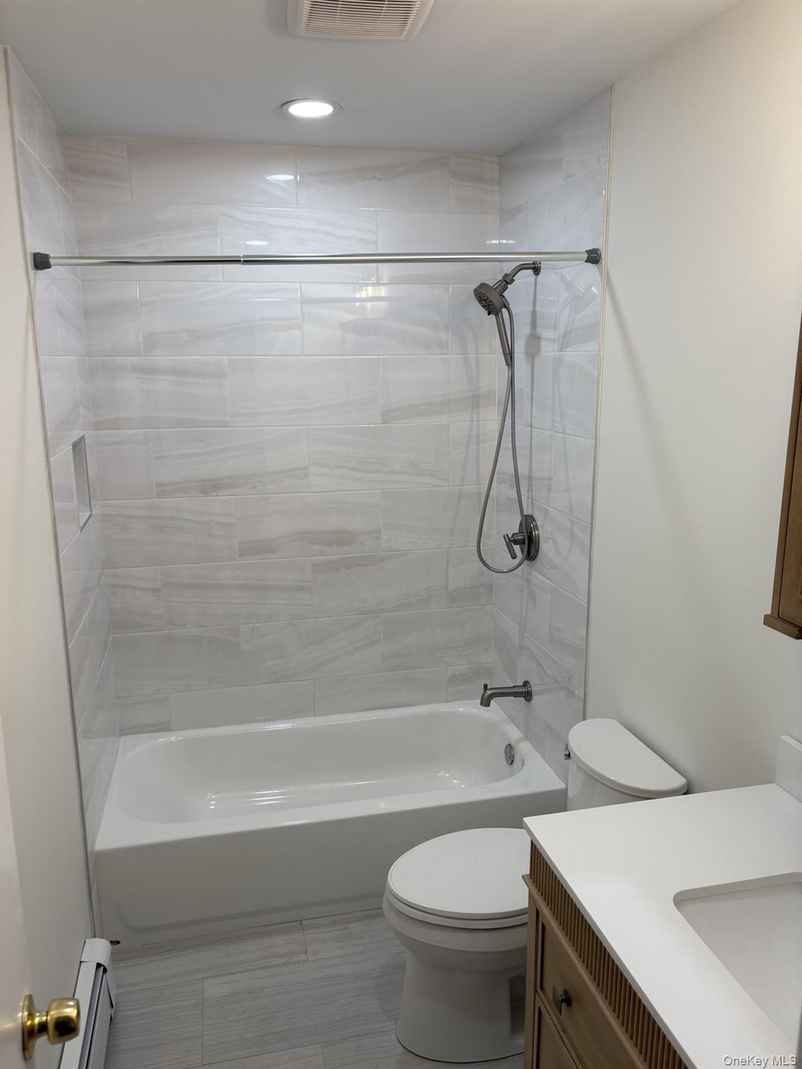 #5 photo, 160 McKay Road, Huntington Station , NY 11746