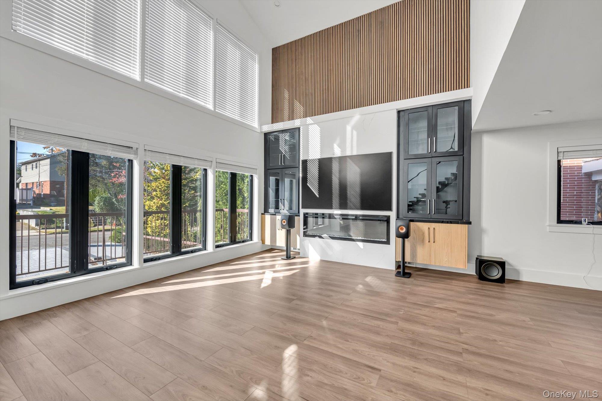 #5 photo, 29-41 218th Street, Bayside , NY 11360