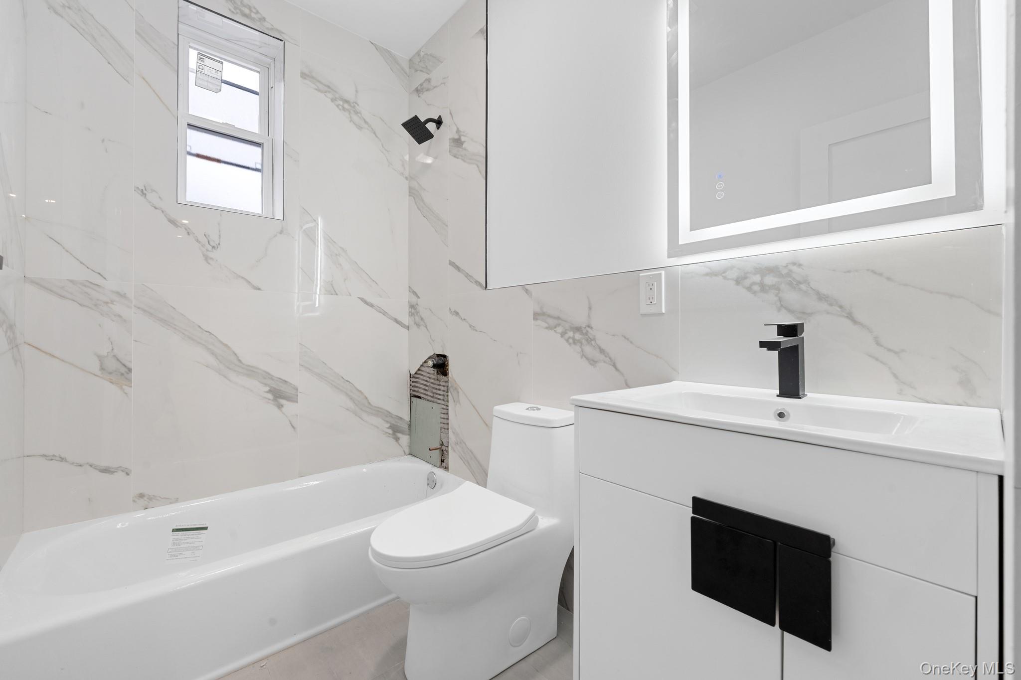 #7 photo, 741 E 227th Street, Bronx , NY 10466