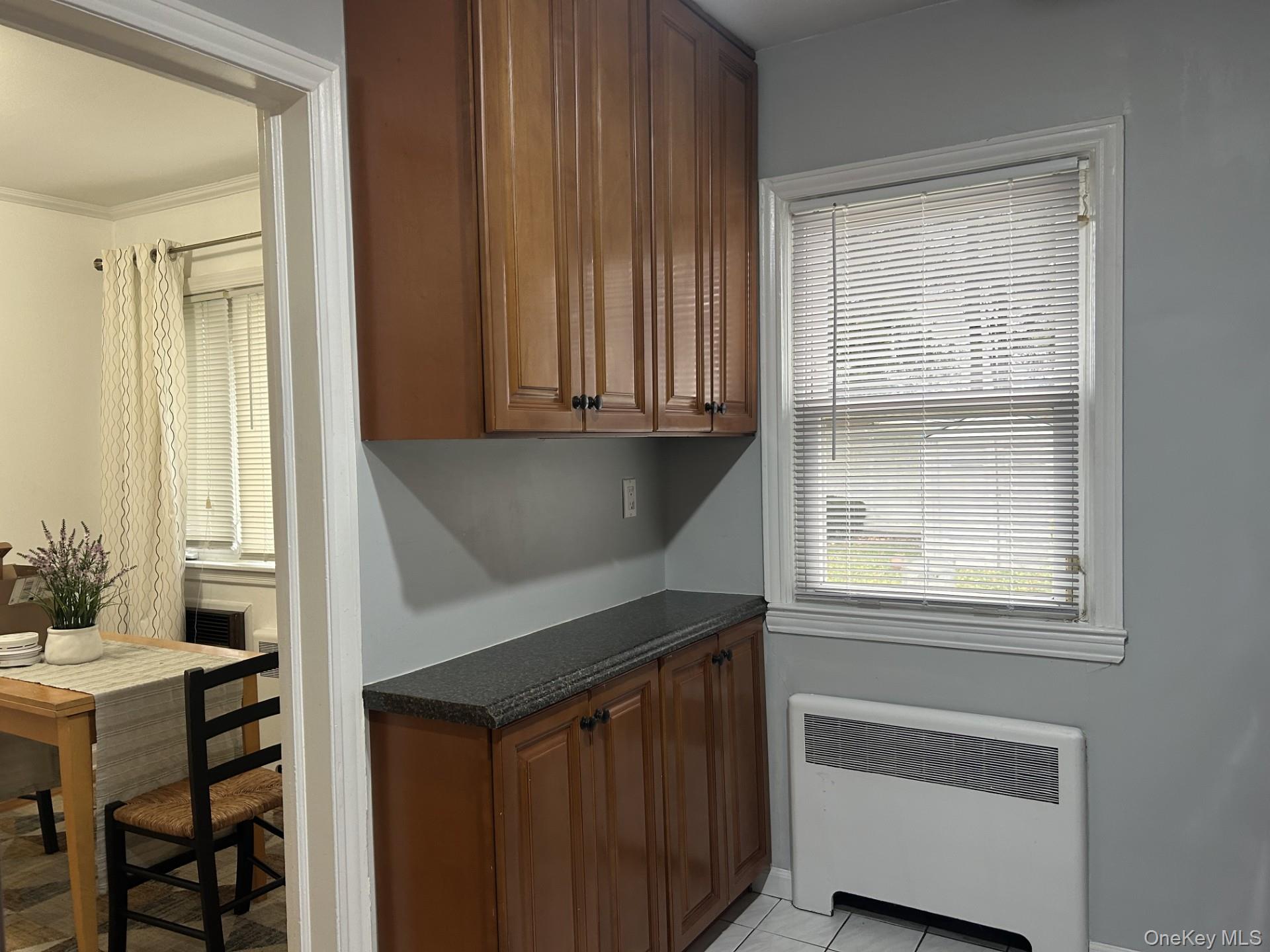 #6 photo, 46 Beechwood Lane, New Hyde Park , NY 11040