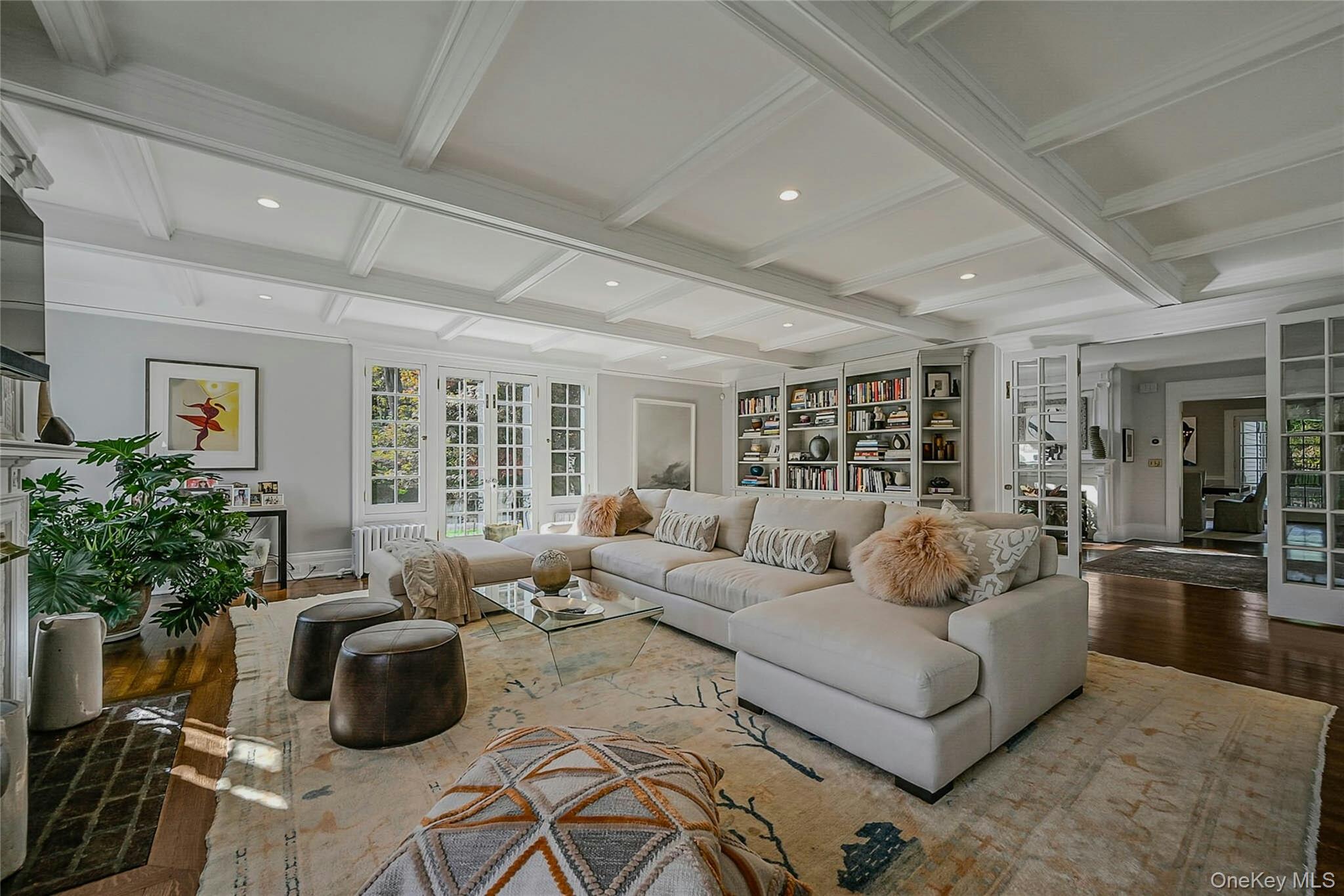 #15 photo, 24 Harbor Hill Road, Huntington Bay , NY 11743