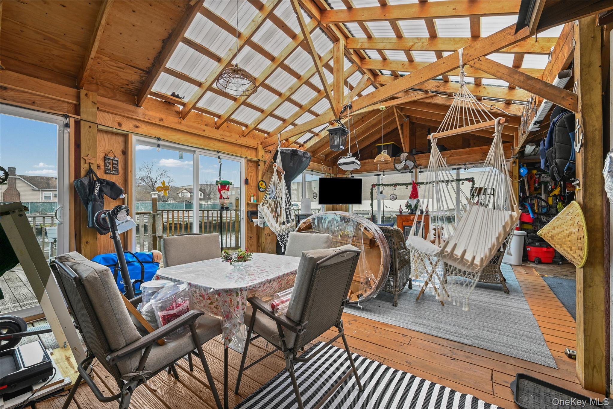 #17 photo, 5 Chestnut Road, Inwood , NY 11096