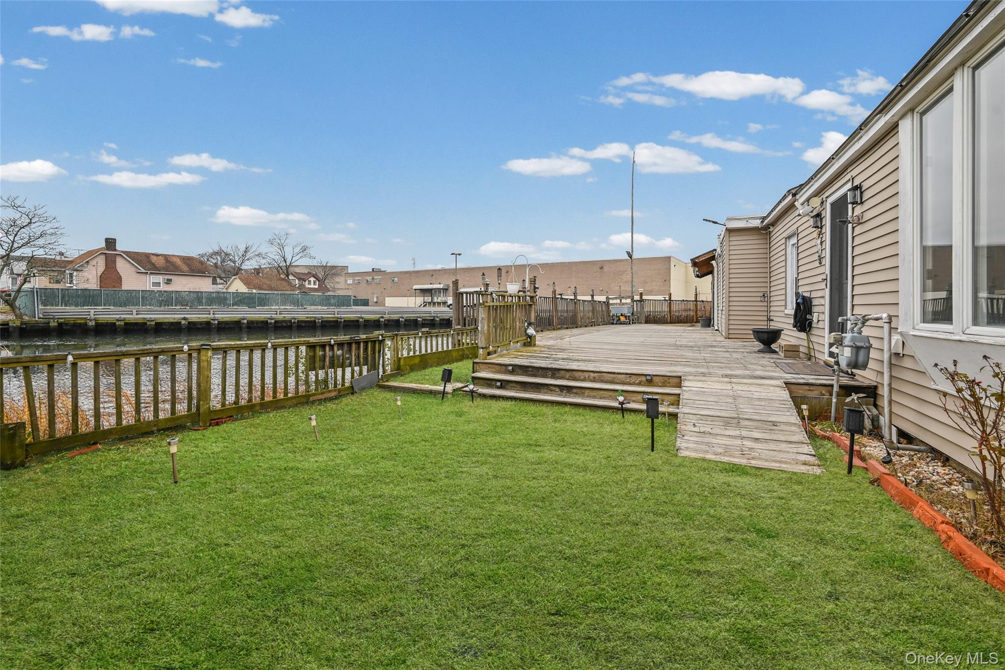 #19 photo, 5 Chestnut Road, Inwood , NY 11096