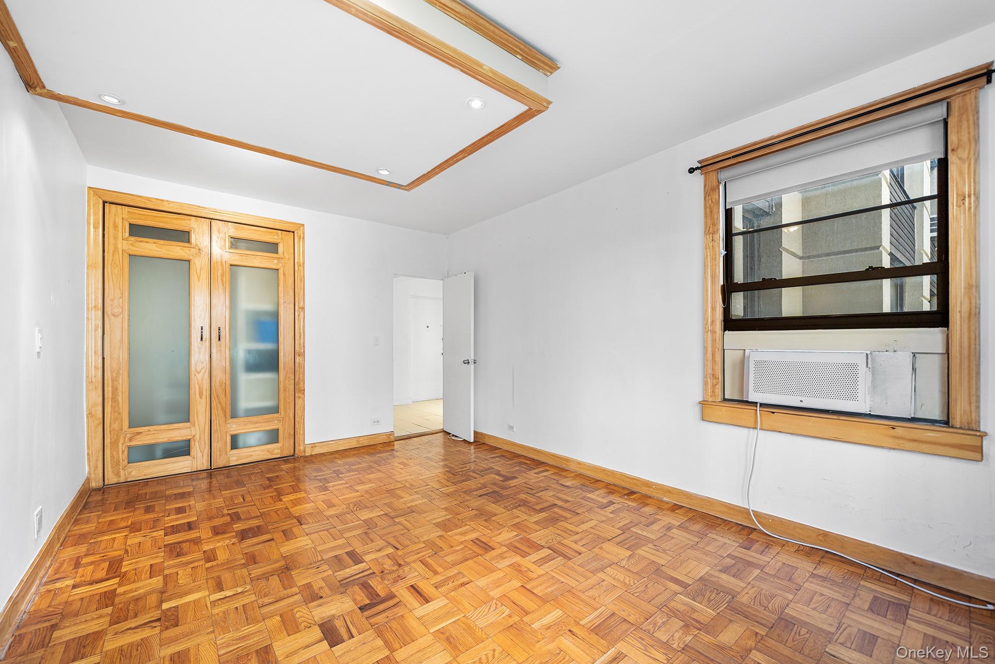 #14 photo, 98-33 64th Avenue, Rego Park , NY 11374