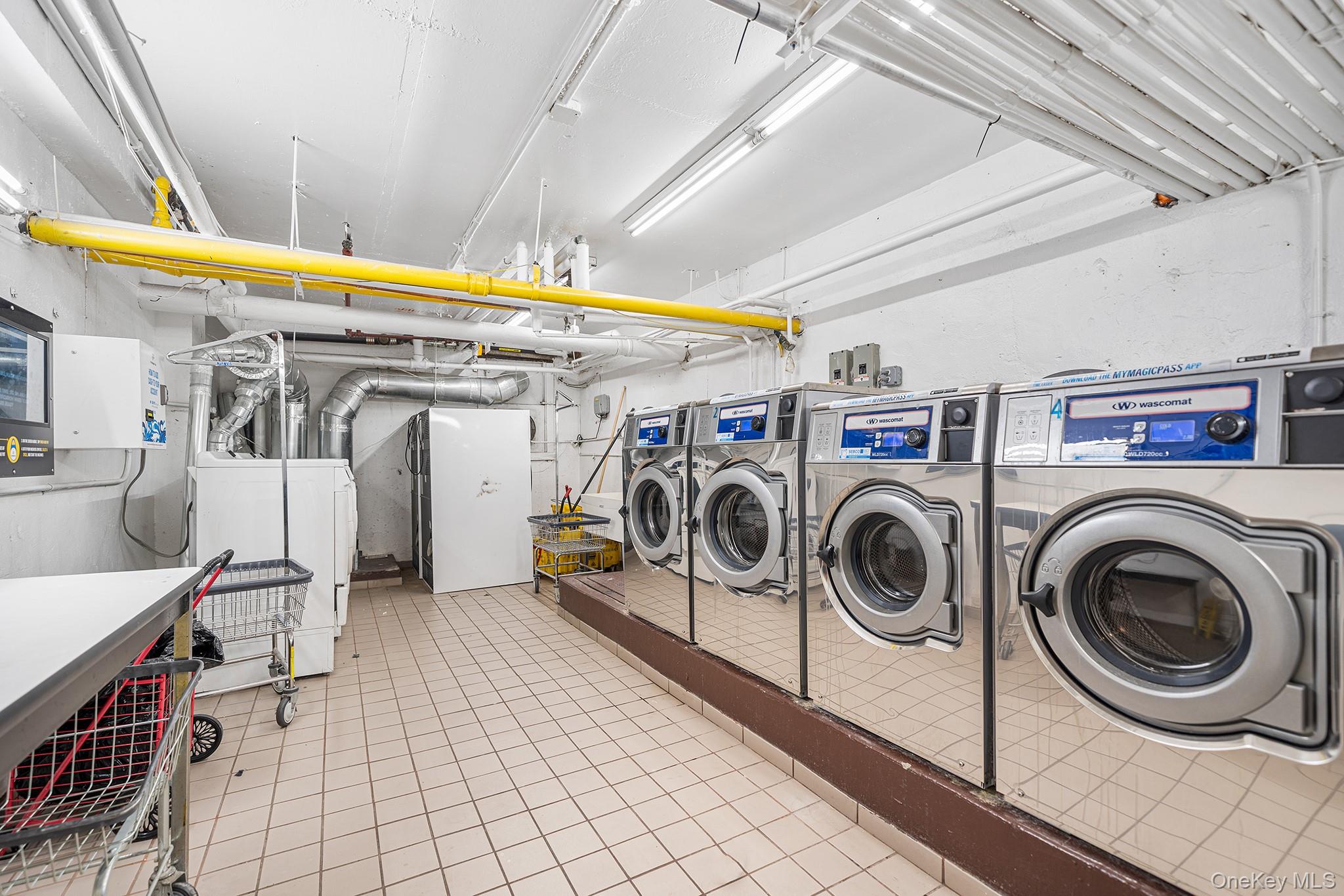 #16 photo, 98-33 64th Avenue, Rego Park , NY 11374