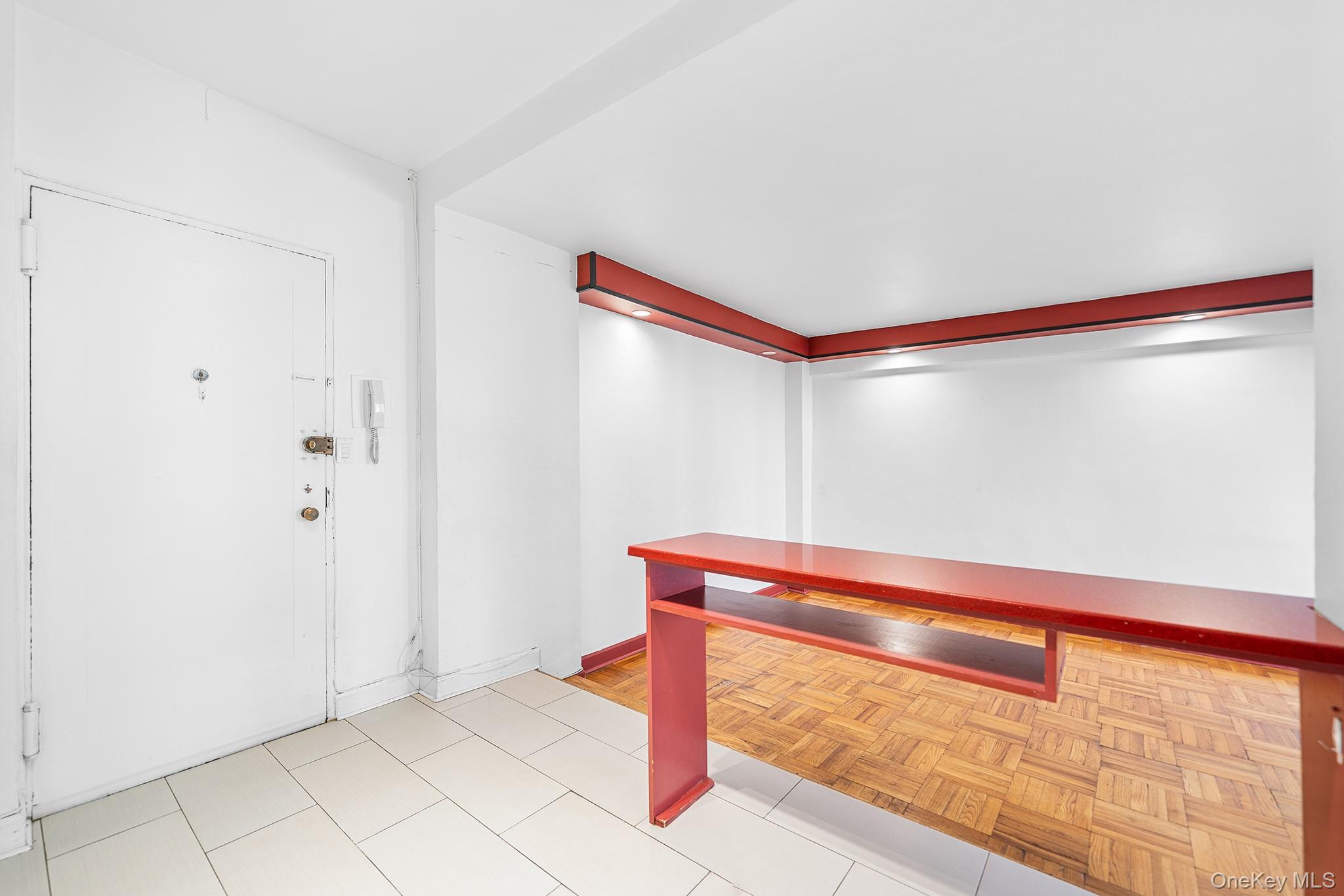 #5 photo, 98-33 64th Avenue, Rego Park , NY 11374