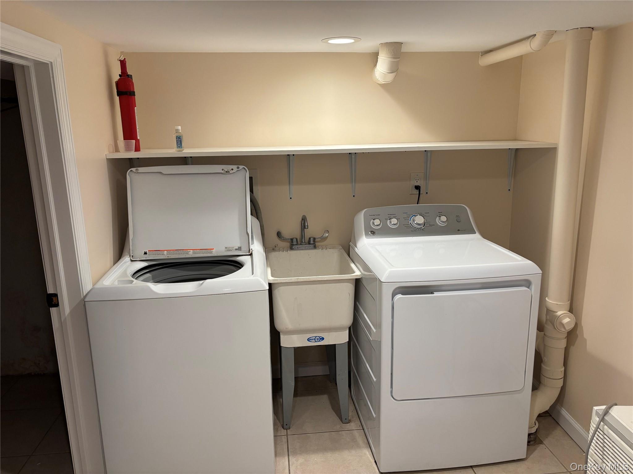 #17 photo, 536 N 6th Street, New Hyde Park , NY 11040