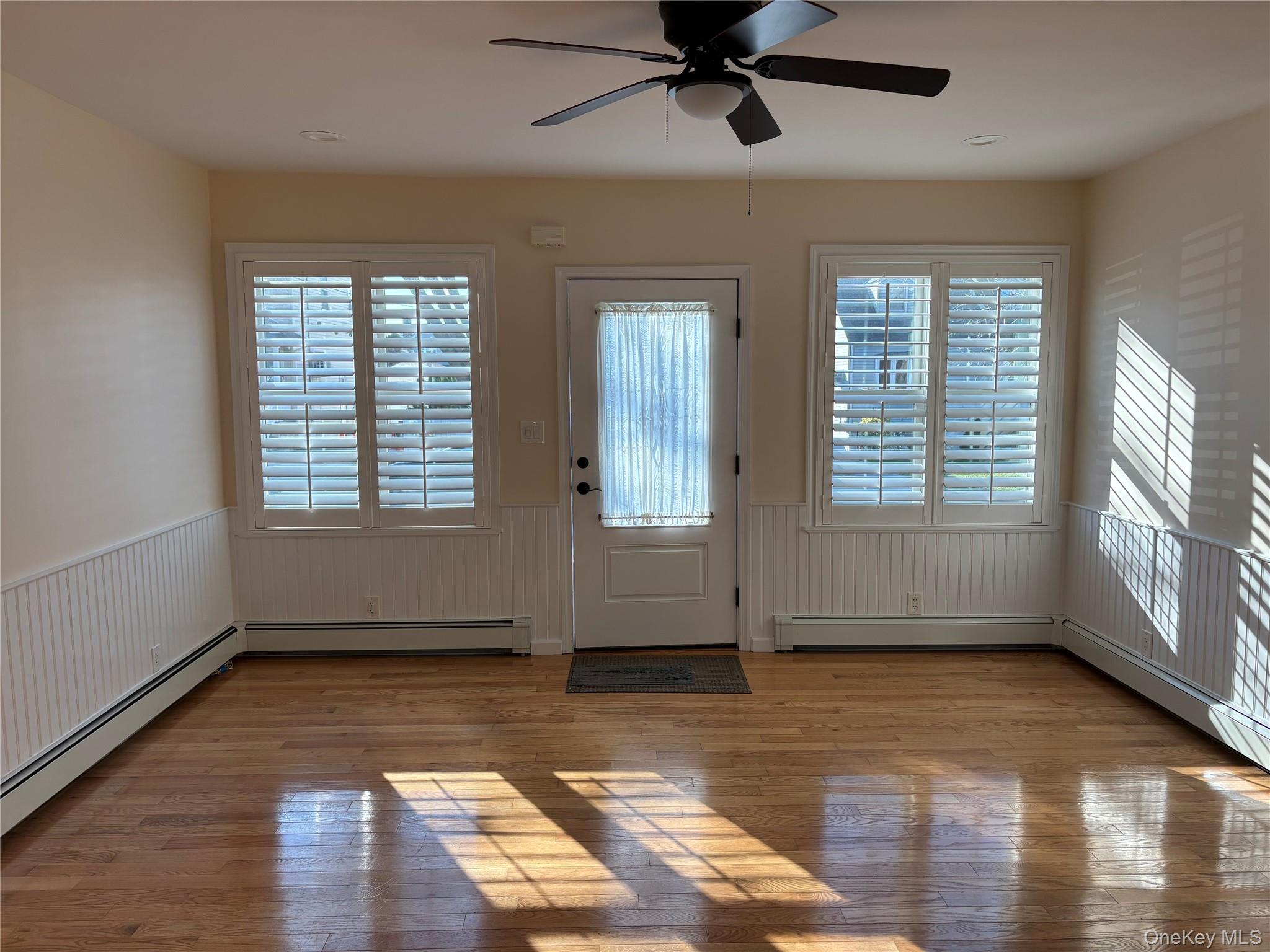 #4 photo, 536 N 6th Street, New Hyde Park , NY 11040