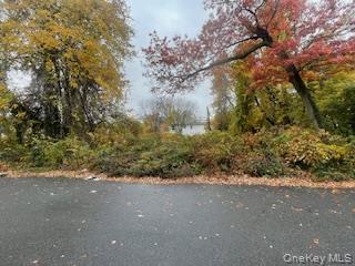 #3 photo, 6 Pine Street, Wyandanch , NY 11798