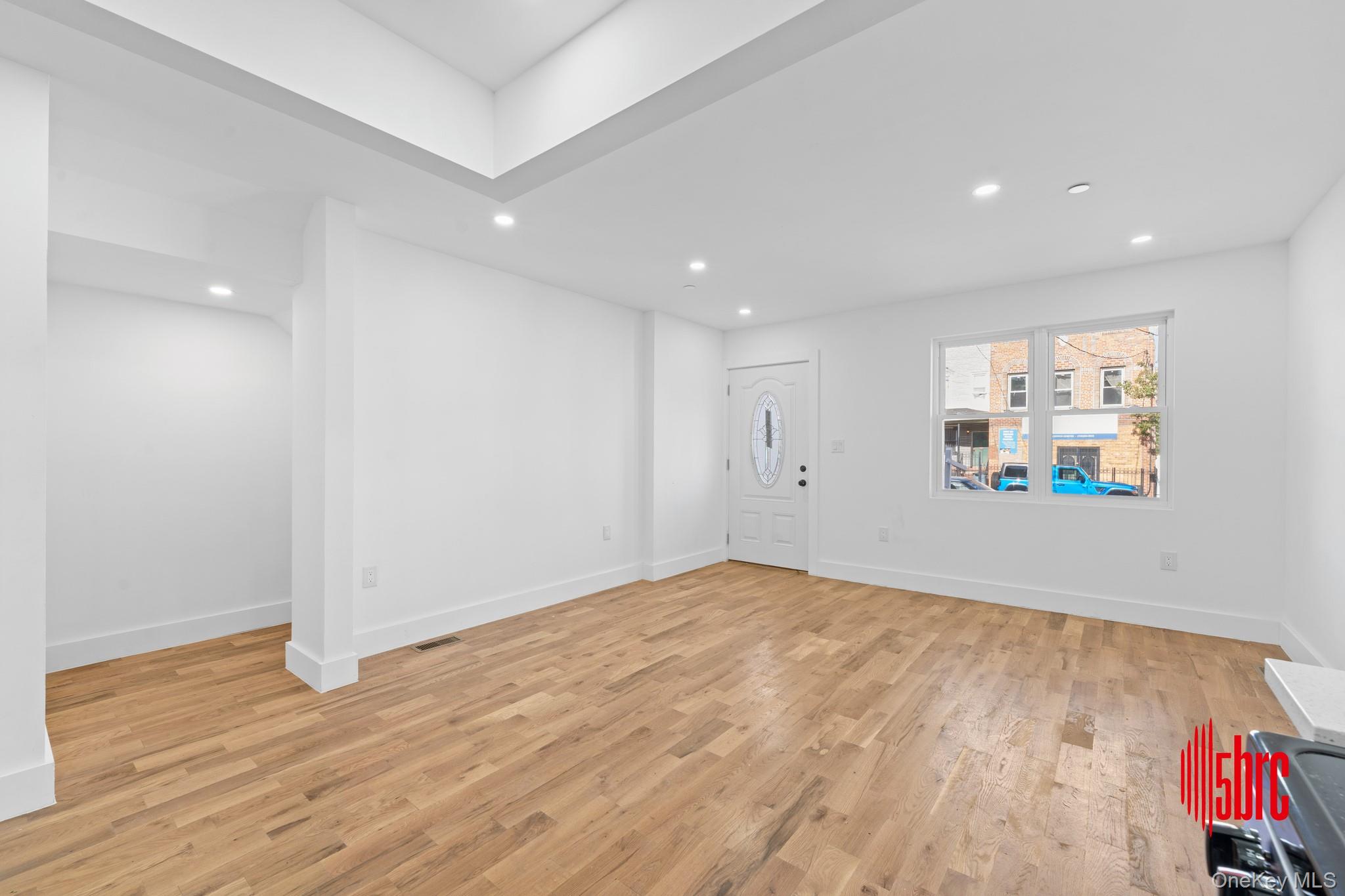 #3 photo, 1116 Blake Avenue, Brooklyn , NY 11208