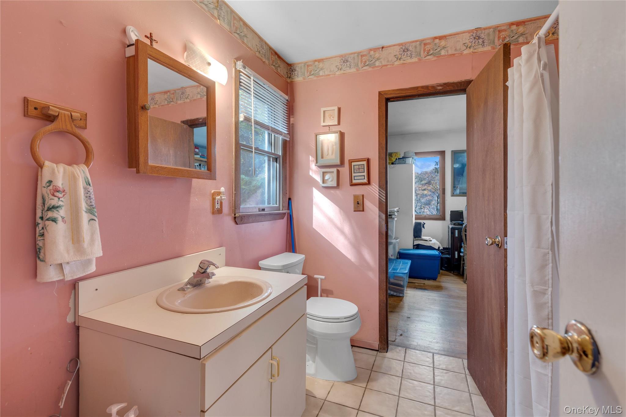 #14 photo, 1111A Washington Drive, Centerport , NY 11721