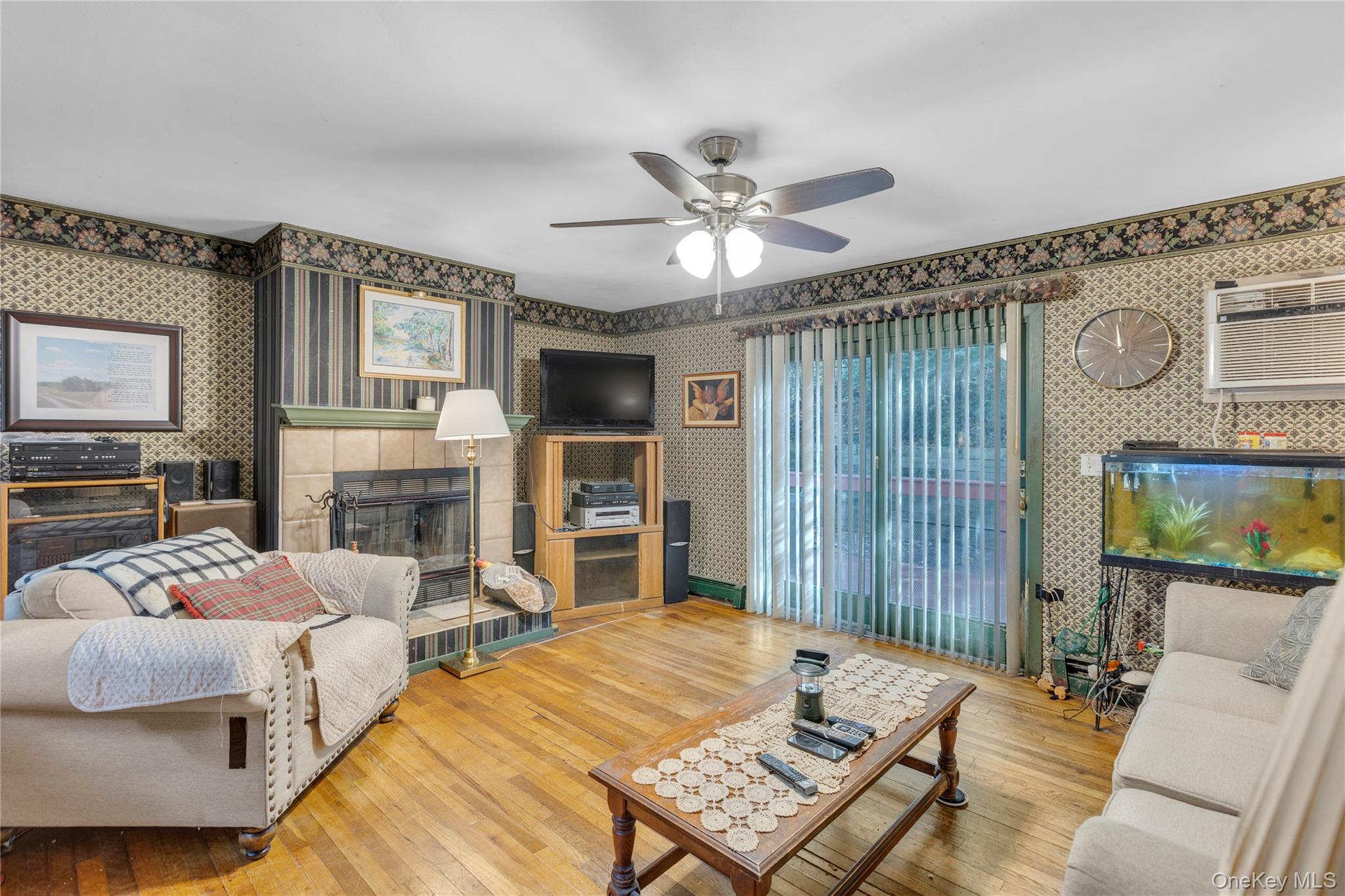 #6 photo, 1111A Washington Drive, Centerport , NY 11721