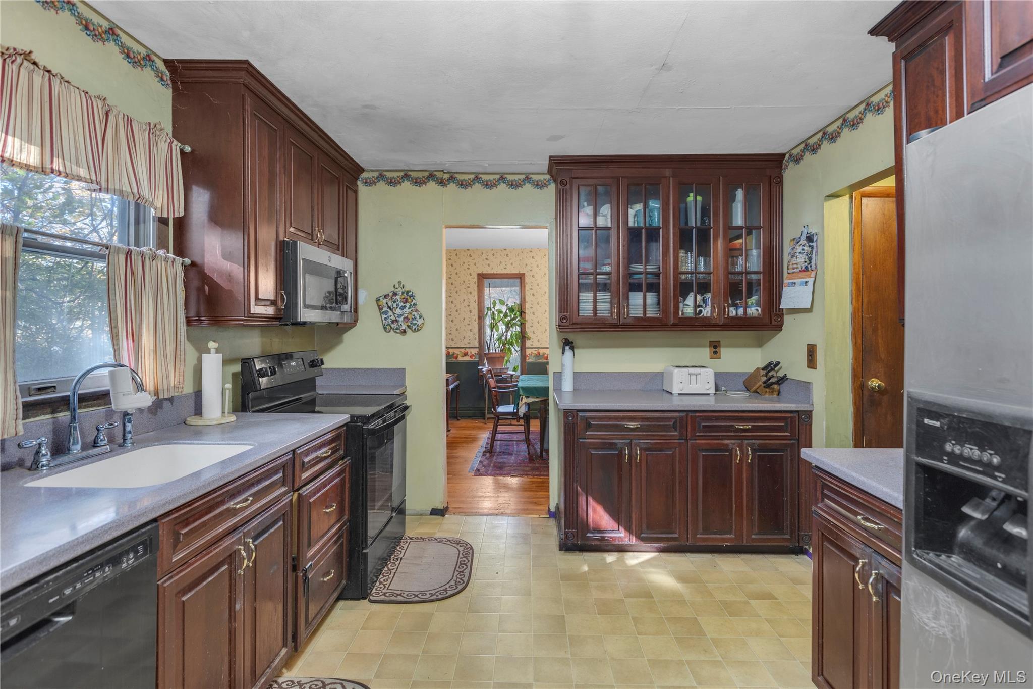 #7 photo, 1111A Washington Drive, Centerport , NY 11721