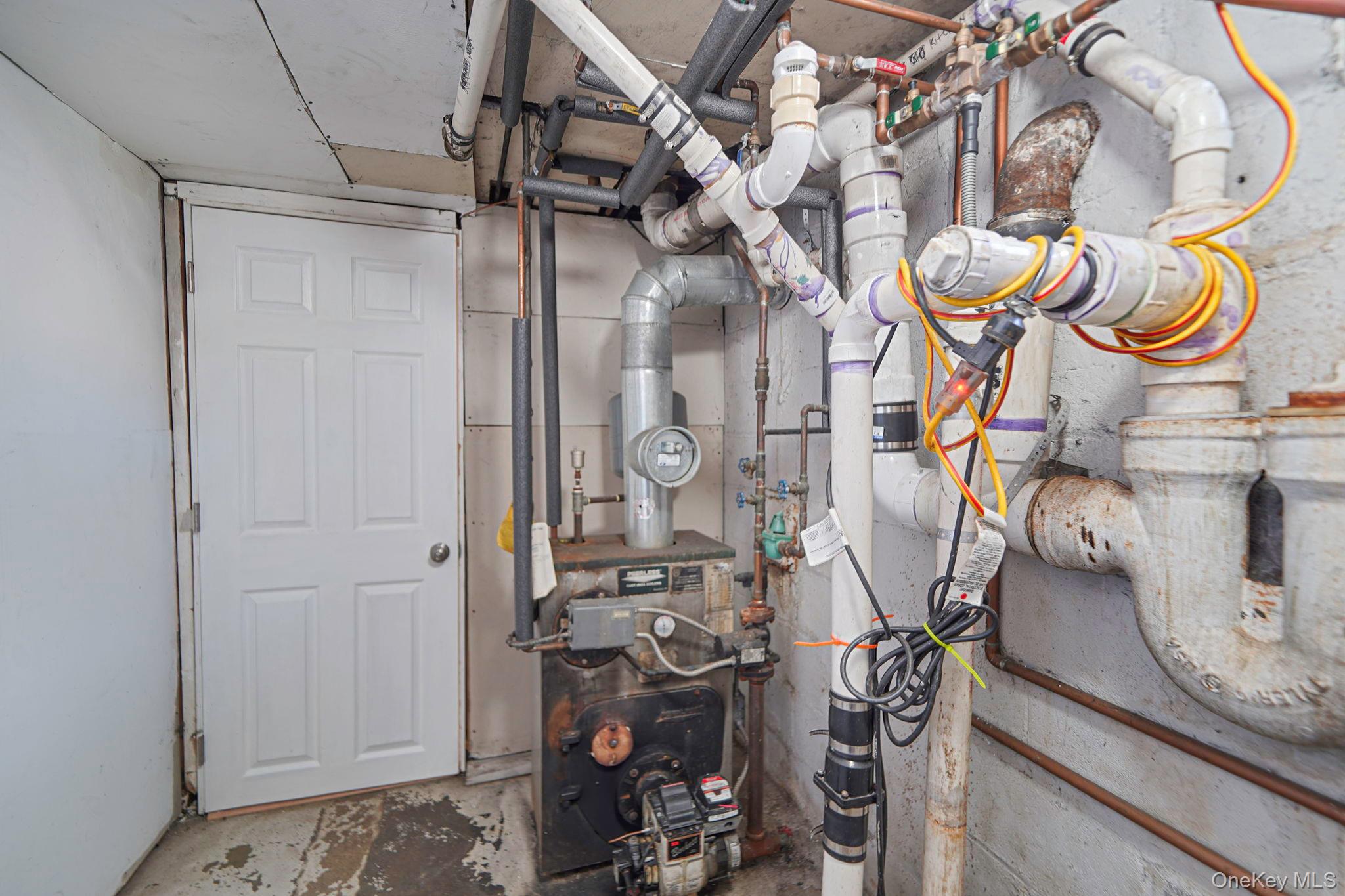 #19 photo, 59 Nevada Road, West Babylon , NY 11704