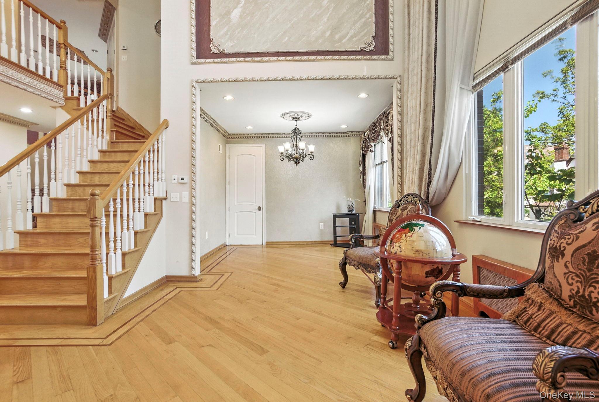 #10 photo, 77-16 Kew Forest Lane, Flushing , NY 11375