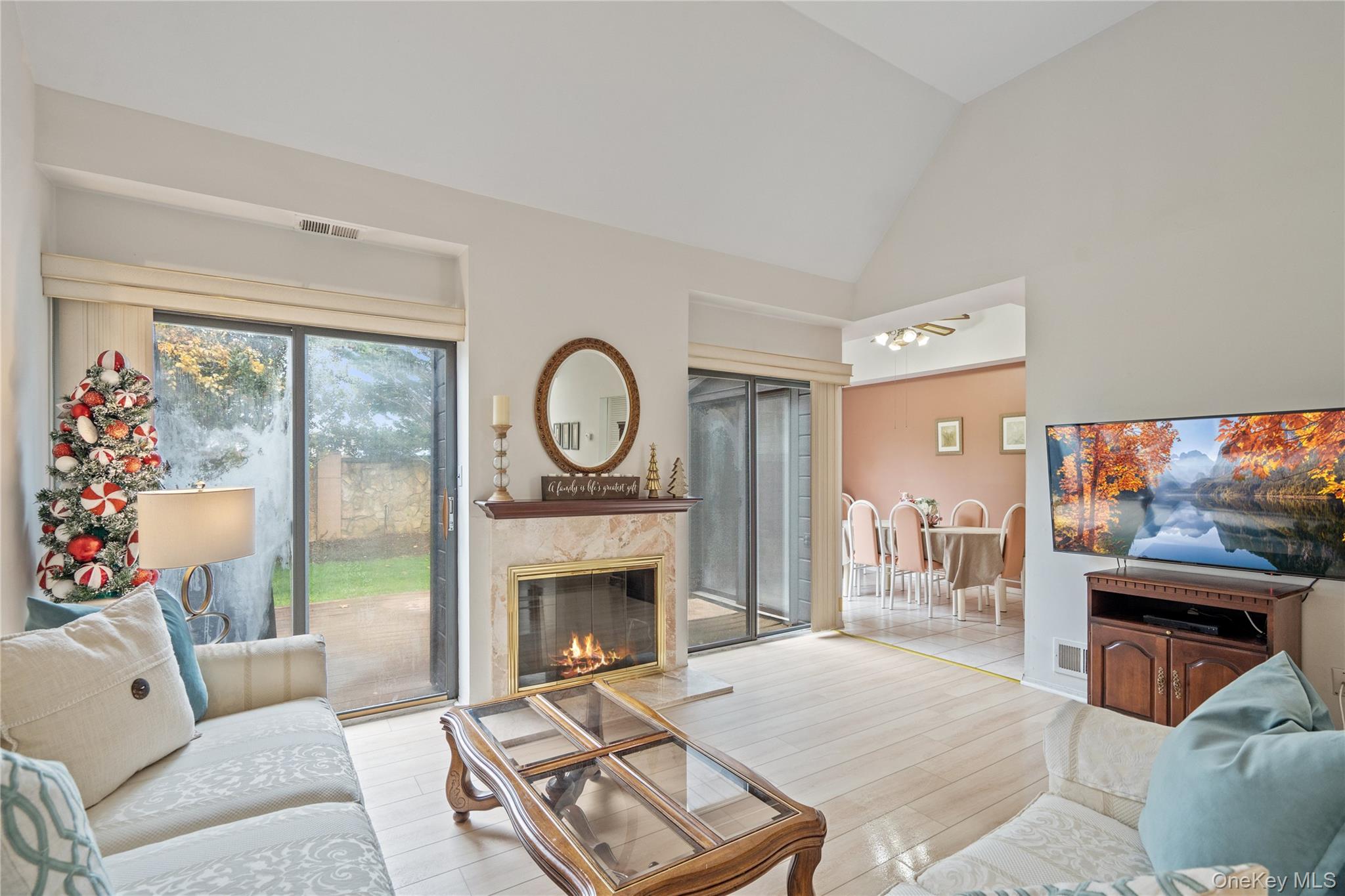 #10 photo, 76 Southgate Circle, Massapequa Park , NY 11762