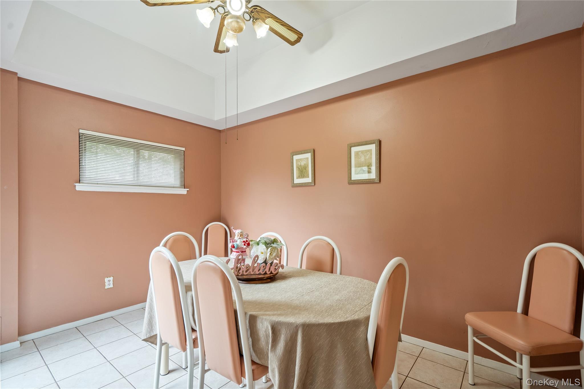 #13 photo, 76 Southgate Circle, Massapequa Park , NY 11762