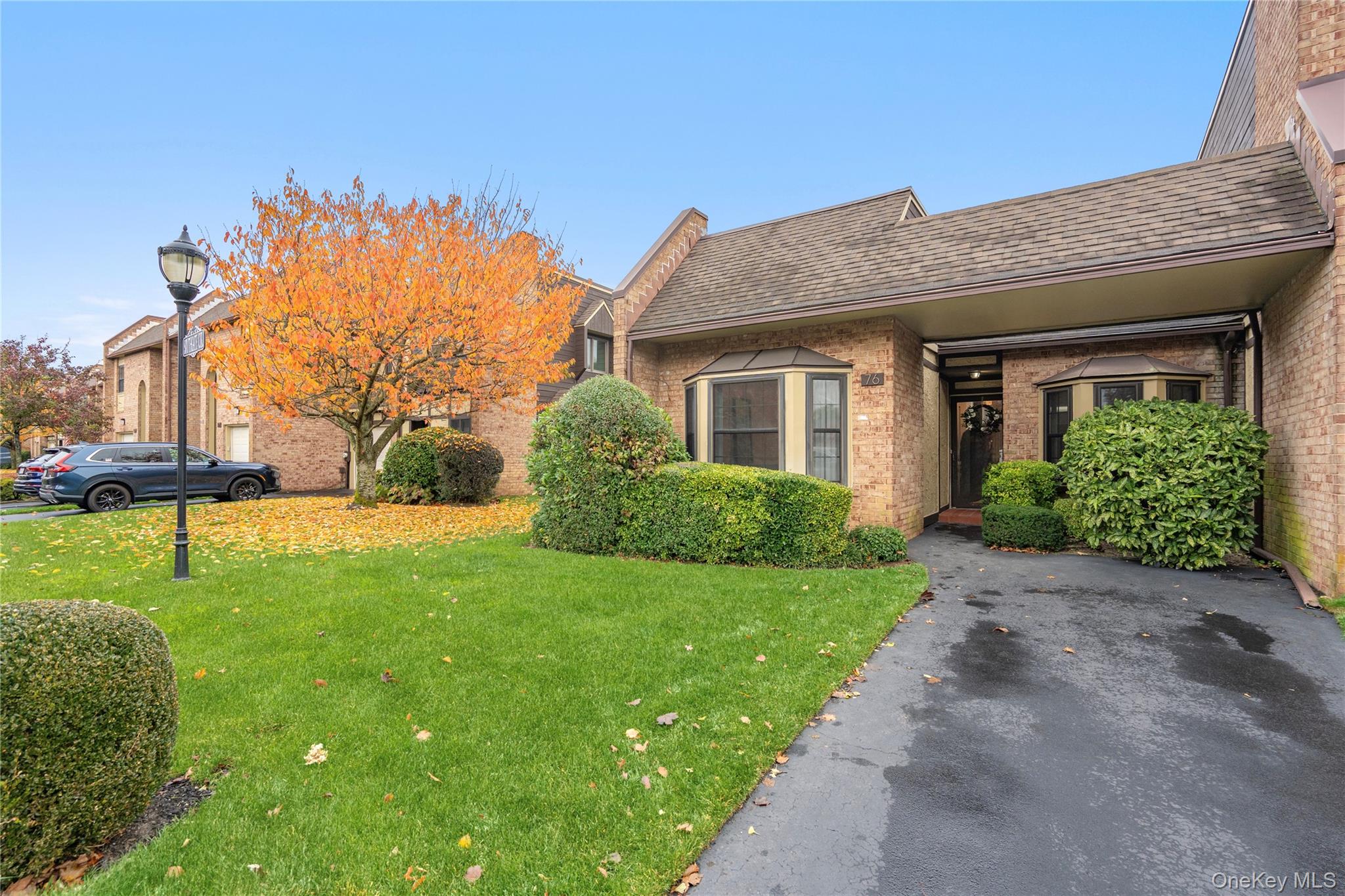 #2 photo, 76 Southgate Circle, Massapequa Park , NY 11762
