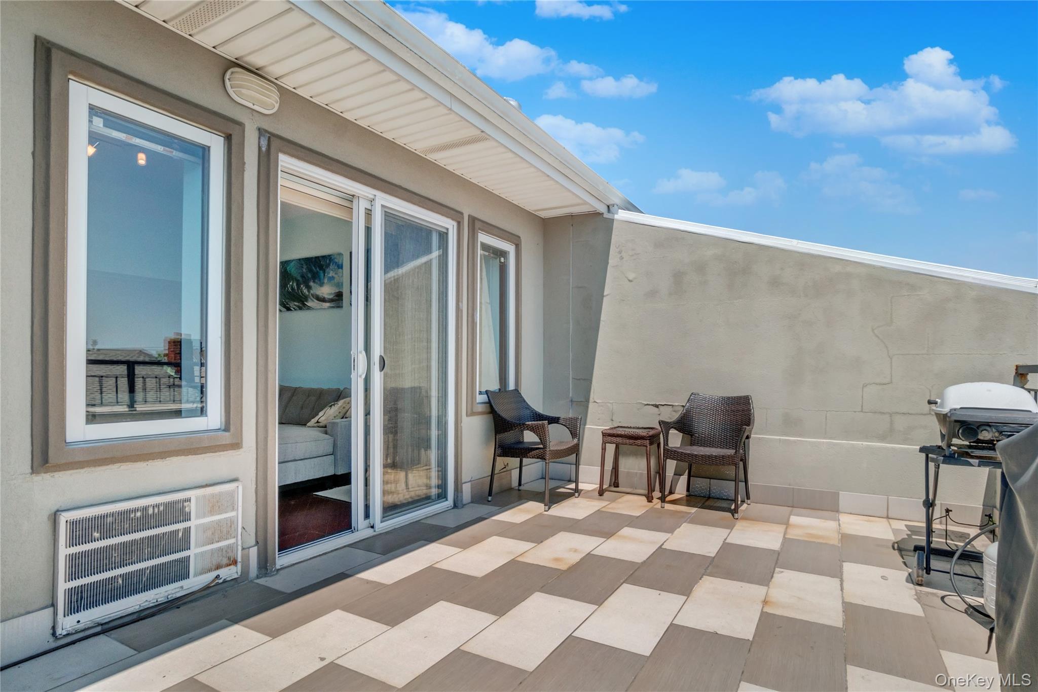 #3 photo, 208 Beach 124th Street, Far Rockaway , NY 11694