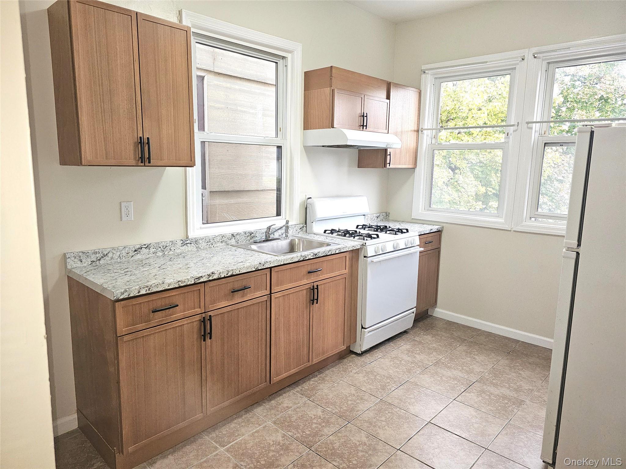 #9 photo, 137 S 12th Avenue, Mount Vernon , NY 10550