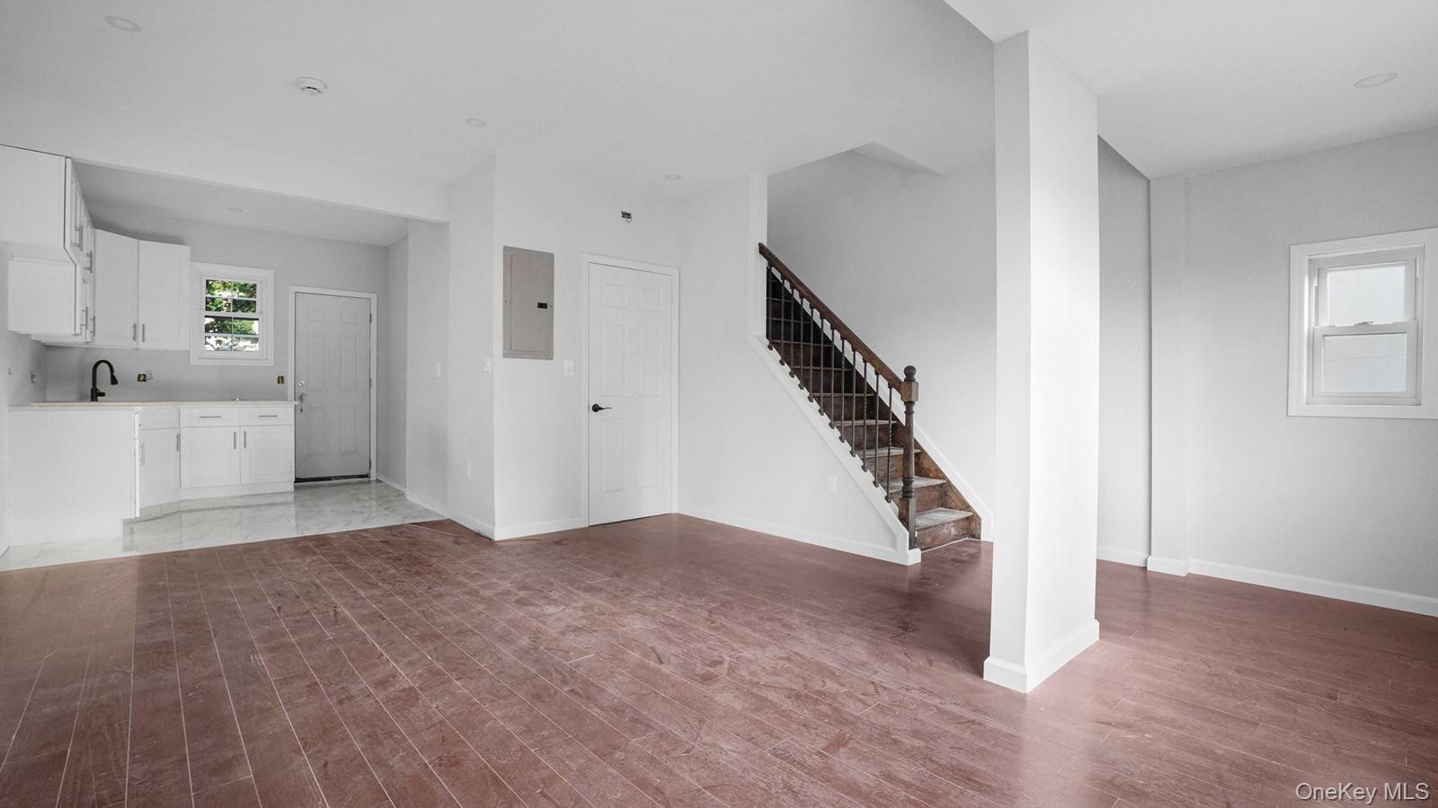 #7 photo, 2040 Washington Avenue, Bronx , NY 10457