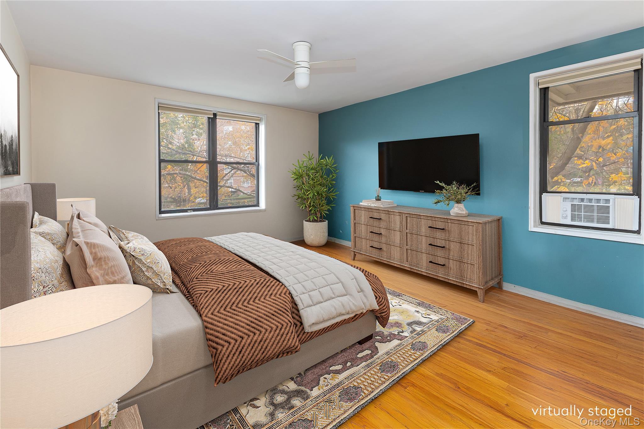 #5 photo, 611 W 239 Street, Bronx , NY 10463