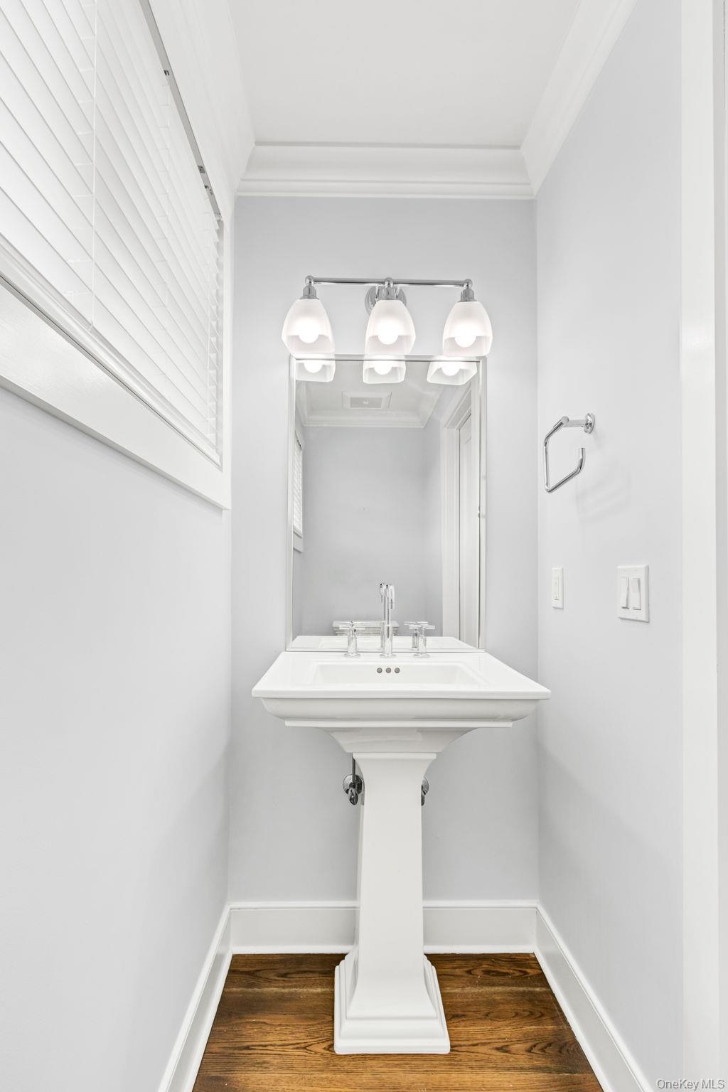 #12 photo, 21 Honeysuckle Lane, Rye Brook , NY 10573