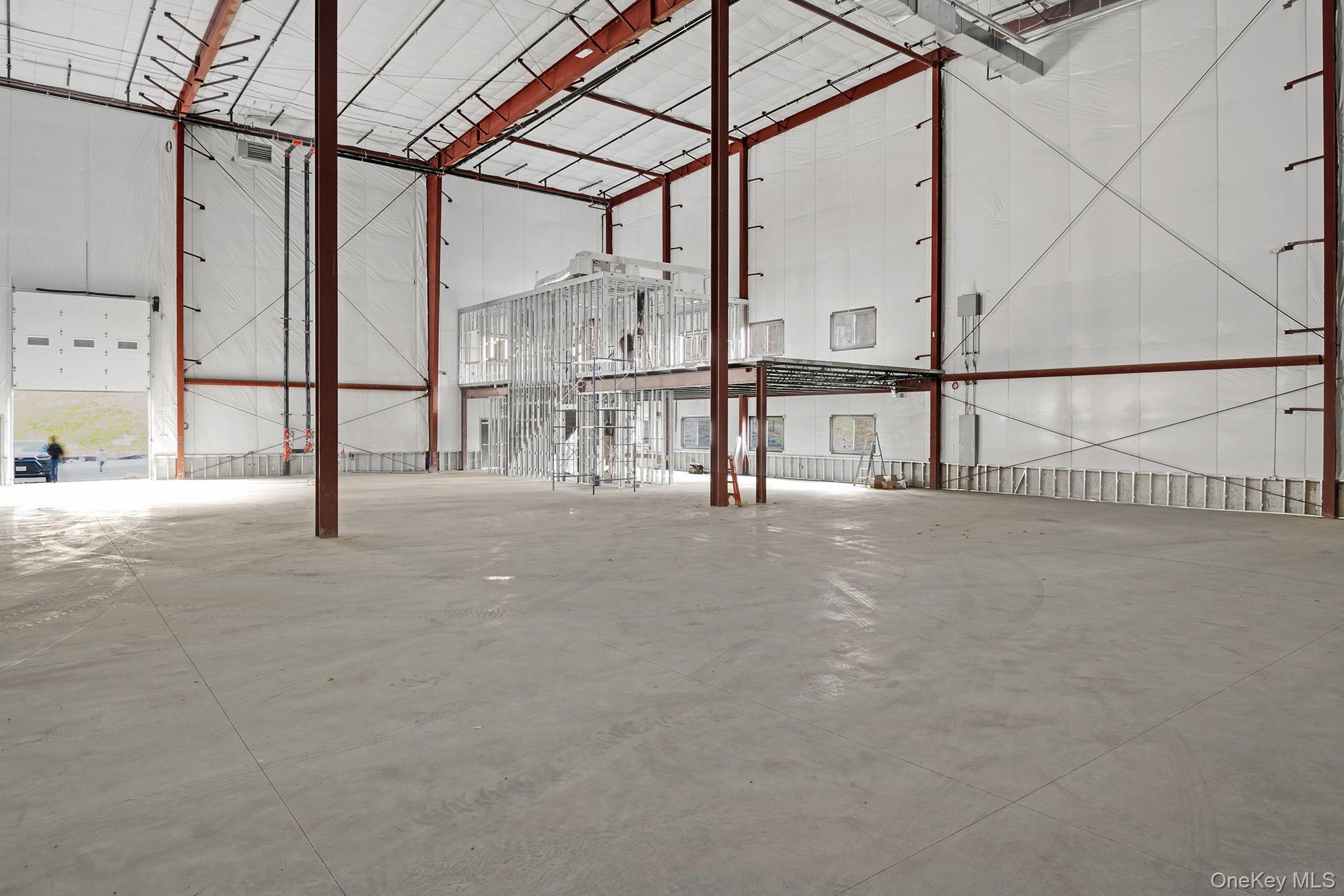 #7 photo, 1 Distribution Drive, Bloomingburg , NY 12721