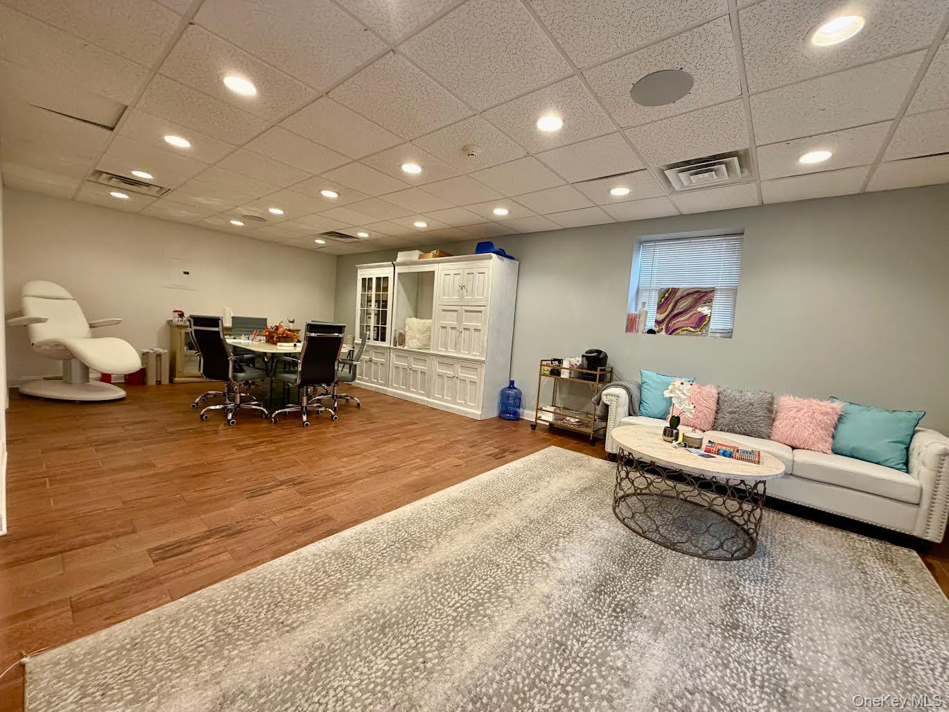 #4 photo, 530 Route 6 (Downstairs Suite), Mahopac , NY 10541