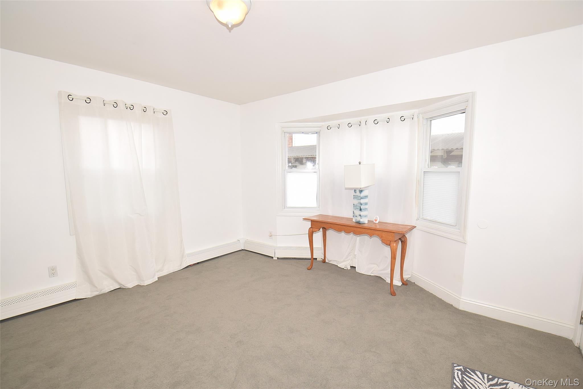 #12 photo, 87 Parkside Drive, Levittown , NY 11756