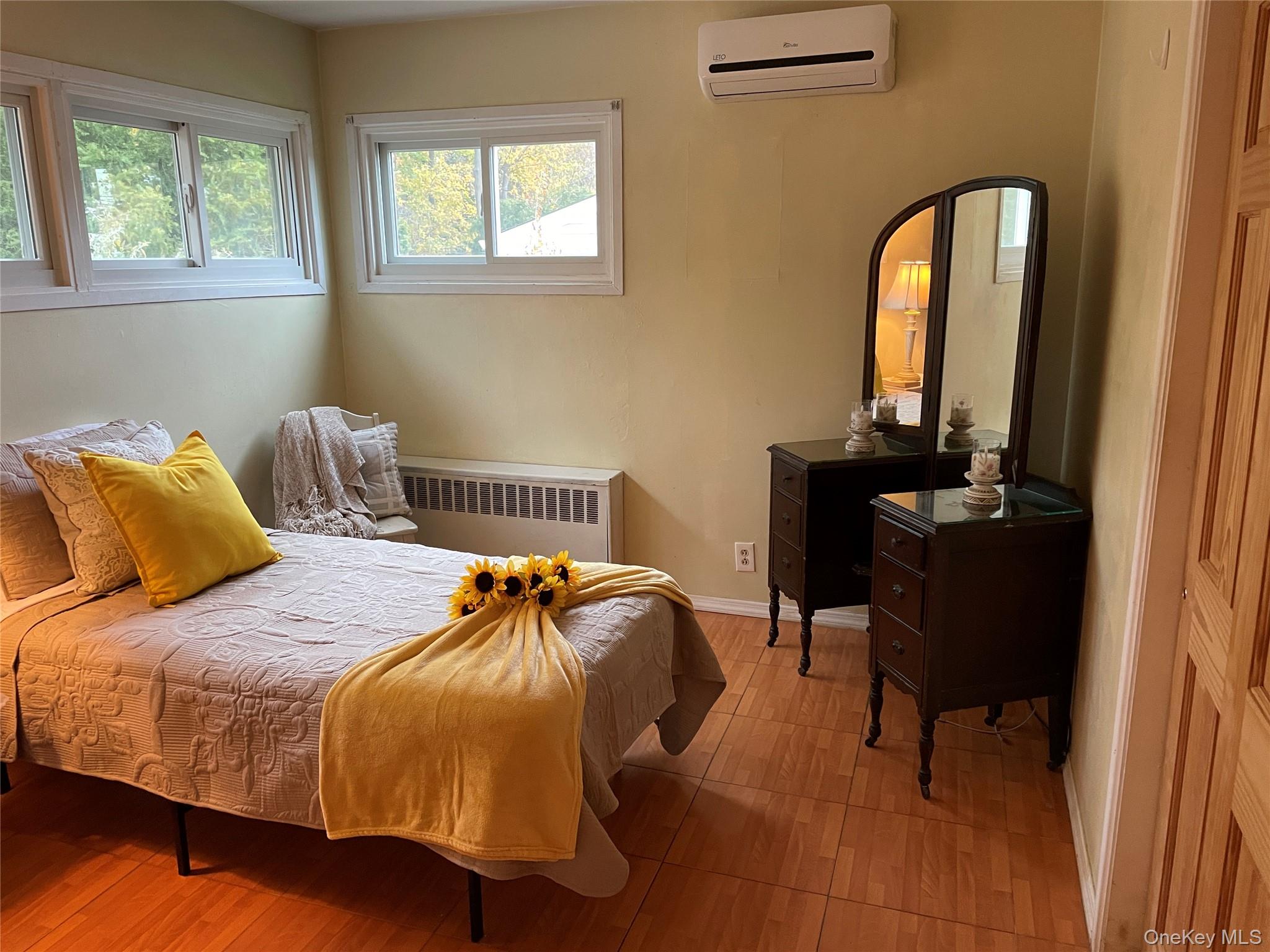 #13 photo, 335 Alfred Street, North Babylon , NY 11703