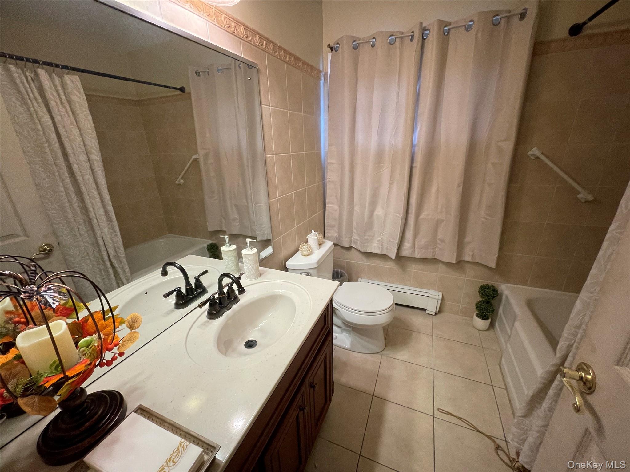 #17 photo, 335 Alfred Street, North Babylon , NY 11703