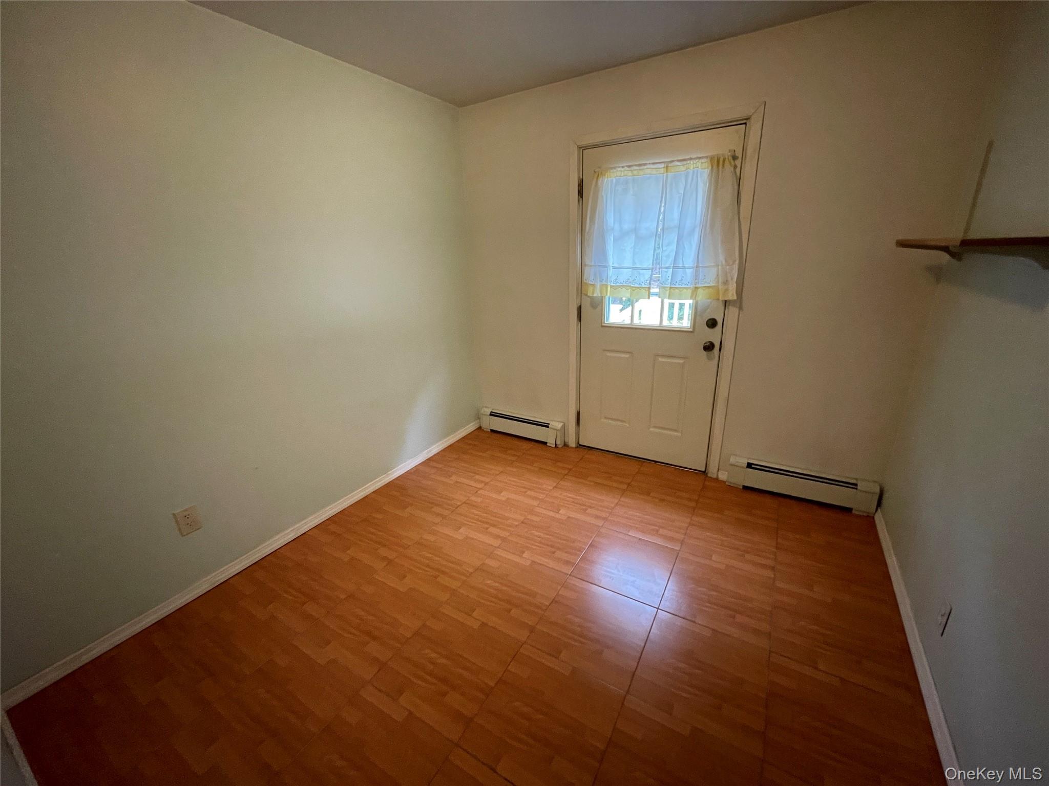 #18 photo, 335 Alfred Street, North Babylon , NY 11703